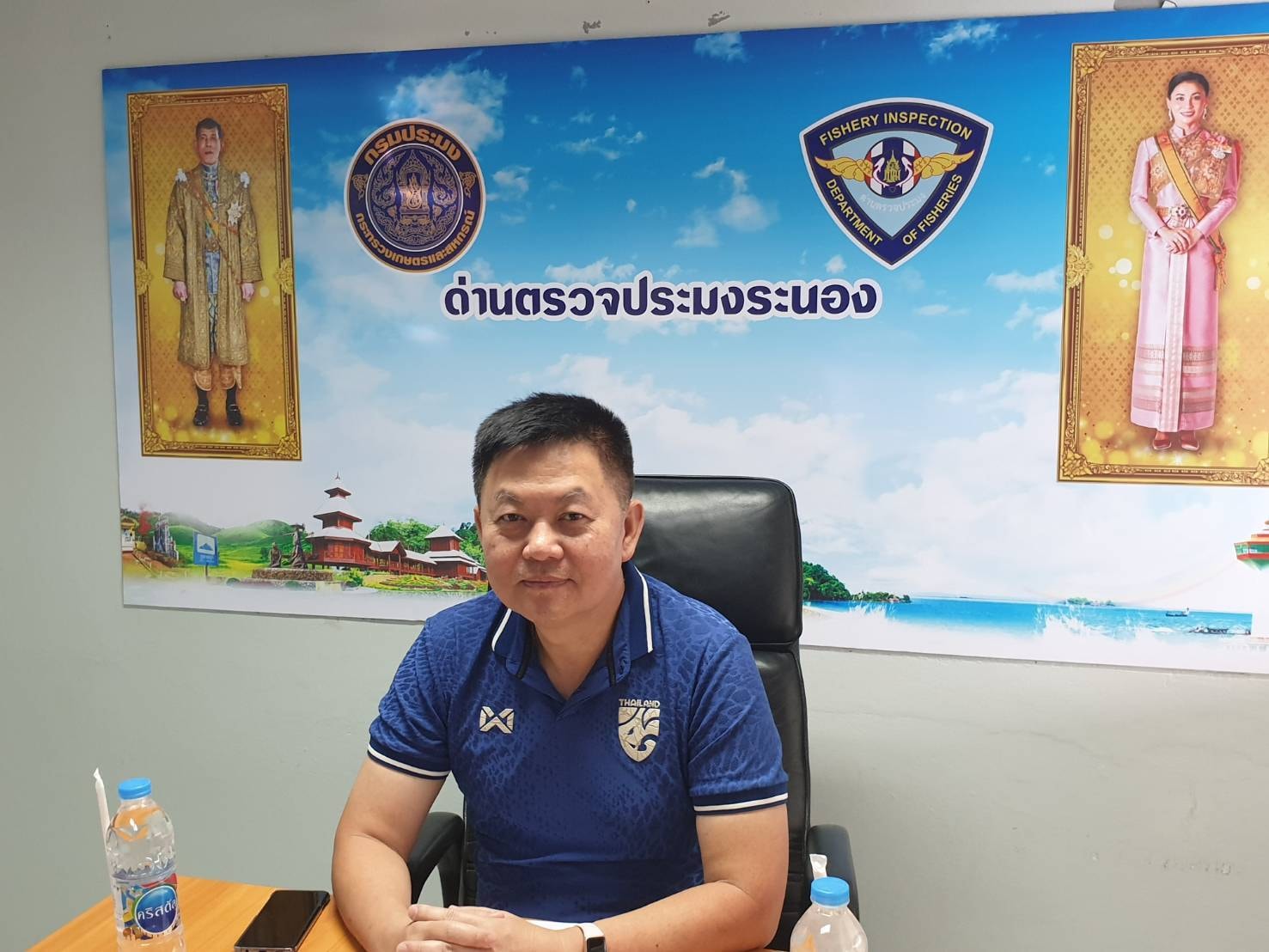 ดร.ถาวร ทันใจ รองอธิบดีกรมประมง เข้าตรวจเยี่ยมและติดตามการทำงานของเจ้าหน้าที่ด่านตรวจประมงระนอง กองตรวจสอบเรือประมง สินค้าสัตว์น้ำ และปัจจัยการผลิต..คลิก