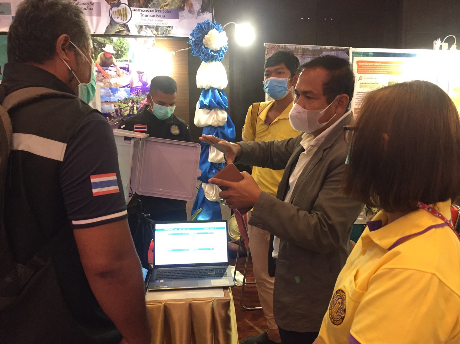 ประมงจังหวัดพัทลุง เข้าร่วมงานวันกุ้งไทยใต้ล่างครั้งที่ 11  รู้เท่าทันวิกฤต มุ่งเน้นแก้ไข สร้างโอกาสกุ้งไทย ก้าวไปด้วยกัน..คลิก