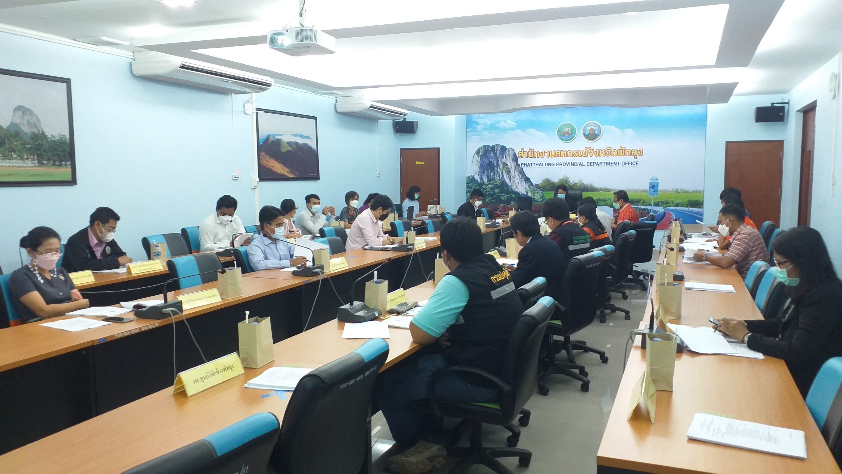 ประมงจังหวัดพัทลุง เข้าร่วมประชุมคณะกรรมการ ขับเคลื่อนงานด้านการเกษตรระดับจังหวัด  จังหวัดพัทลุง ครั้งที่ 7/2565..คลิก