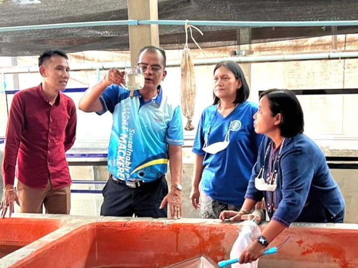 นายมานพ หนูสอน รองอธิบดีกรมประมง ตรวจเยี่ยม ศูนย์วิจัยและพัฒนาประมงน้ำจืดปทุมธานี อ.หนองเสือ จ.ปทุมธานี