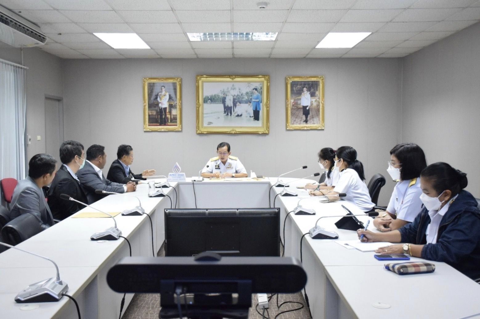 นายเฉลิมชัย สุวรรณรักษ์ อธิบดีกรมประมง หารือการจัดงานสัมมนา 