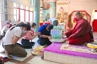 โครงการส่งเสริมคุณธรรมจริยธรรมข้าราชการในวันธรรมสวนะ..คลิก