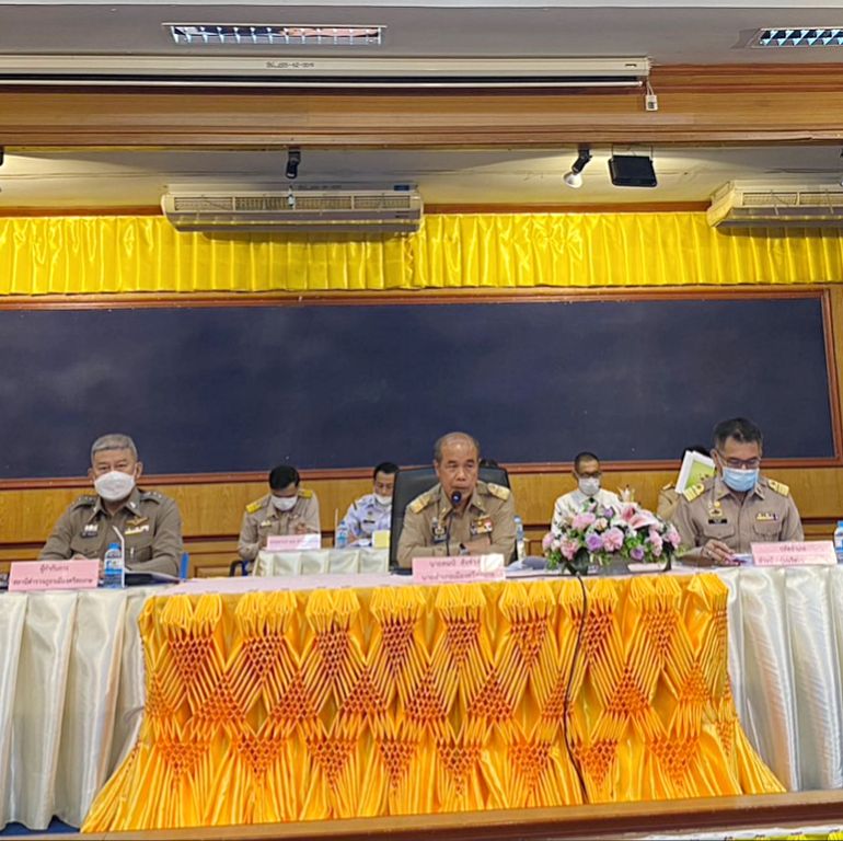 ประมงอำเภอเมือง เข้าร่วมประชุมกำนัน ผู้ใหญ่บ้าน ฯ..คลิก