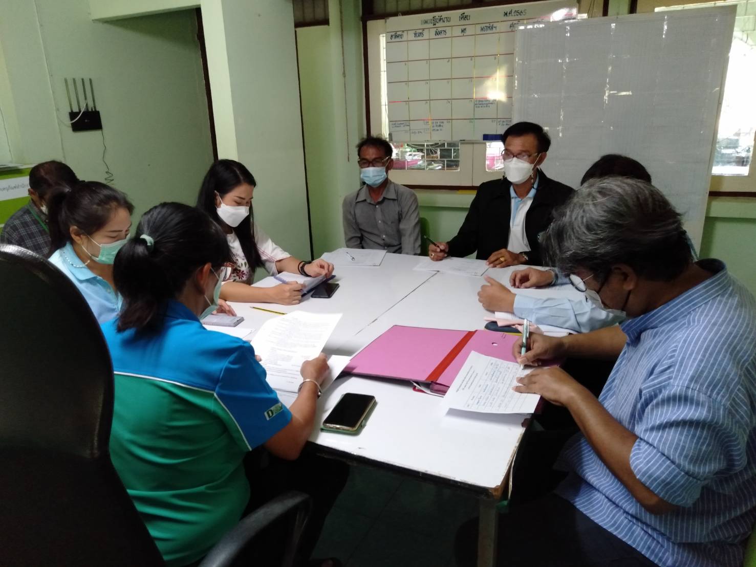 ติดตาม เร่งรัด การปฏิบัติงาน แก้ไขปัญหาด้านการประมงในพื้นที่อำเภอท่าม่วง..คลิก