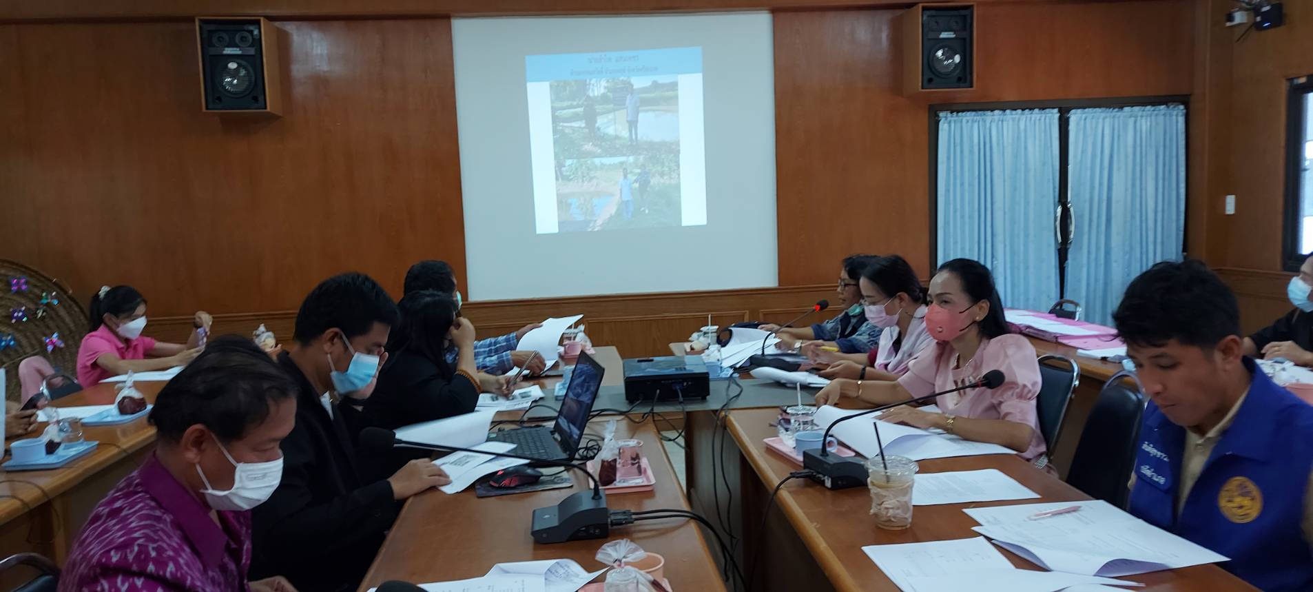 ประมงอำเภอเมือง ร่วมประชุม..คลิก