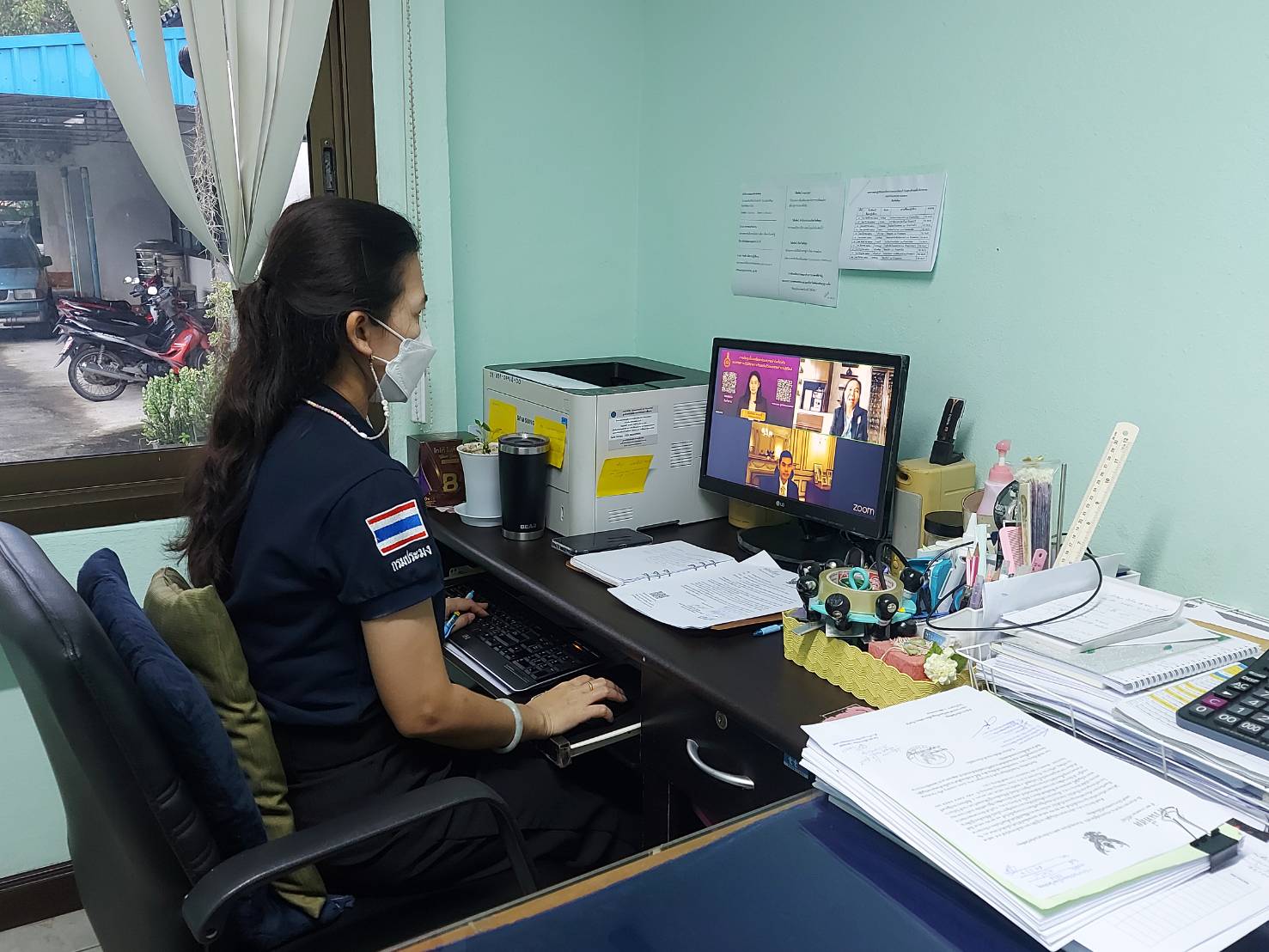 หัวหน้ากลุ่มบริหารและยุทธศาสตร์ เข้าร่วมประชุม เพื่อซักซ้อมความเข้าใจเกี่ยวกับแนวทางการปฎิบัติราชการที่รองรับชีวิตและการทำงานวิถีใหม่..คลิก