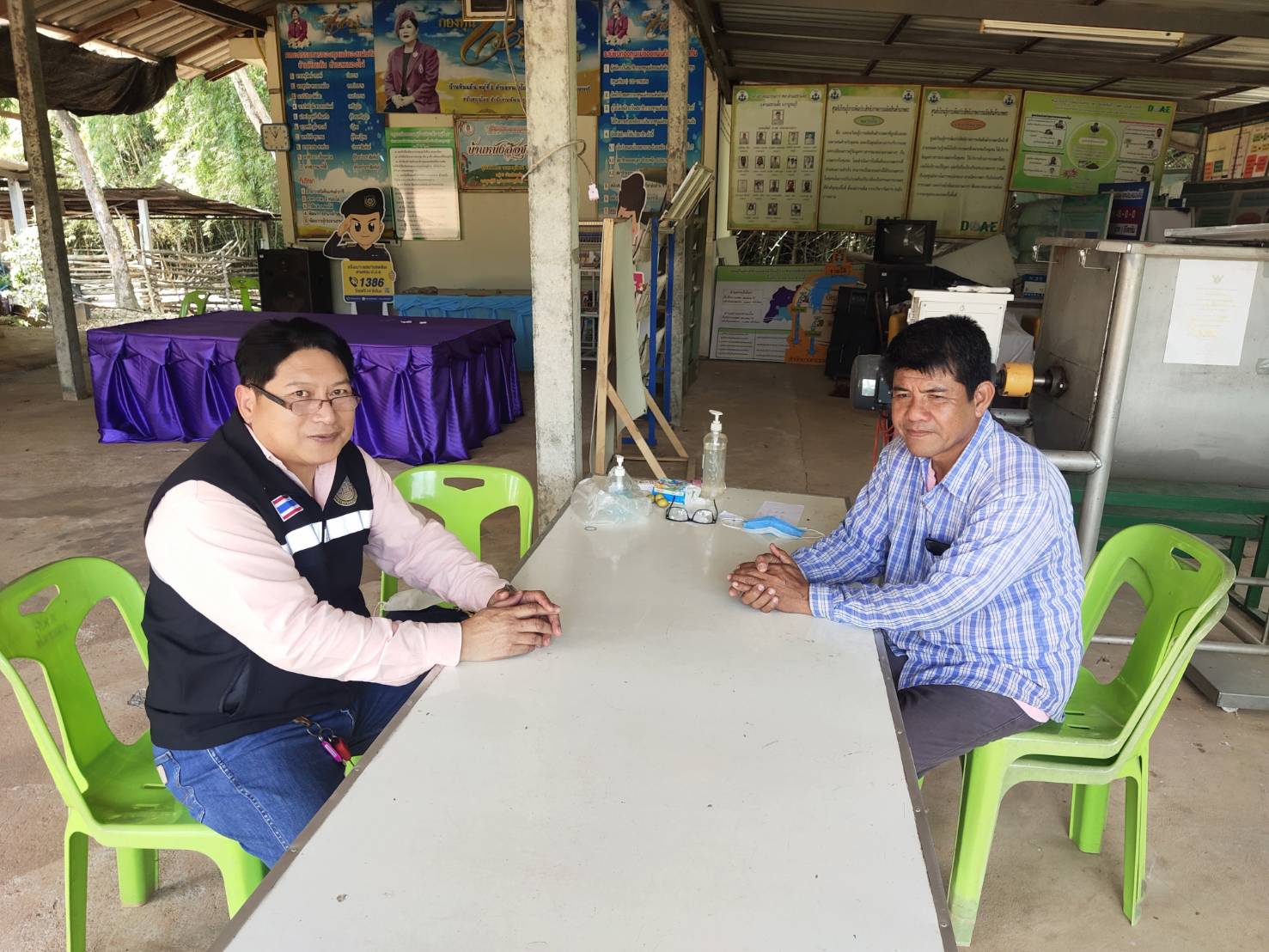 ติดตาม เร่งรัด การปฏิบัติงาน แก้ไขปัญหาด้านการประมงในพื้นที่อำเภอด่านมะขามเตี้ย..คลิก