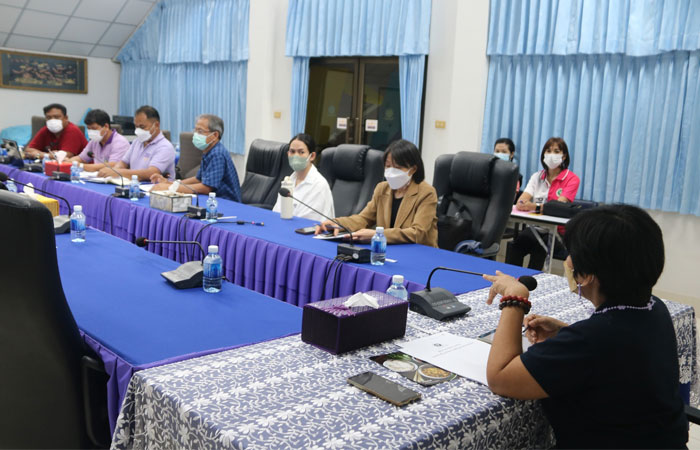 ลงพื้นที่ชี้แจงแนวทางในการประเมินความพร้อมแหล่งท่องเที่ยวเชิงสุขภาพภูมิปัญญาไทยและสมุนไพร ณ ศูนย์ศึกษาการพัฒนาอ่าวคุ้งกระเบนฯ