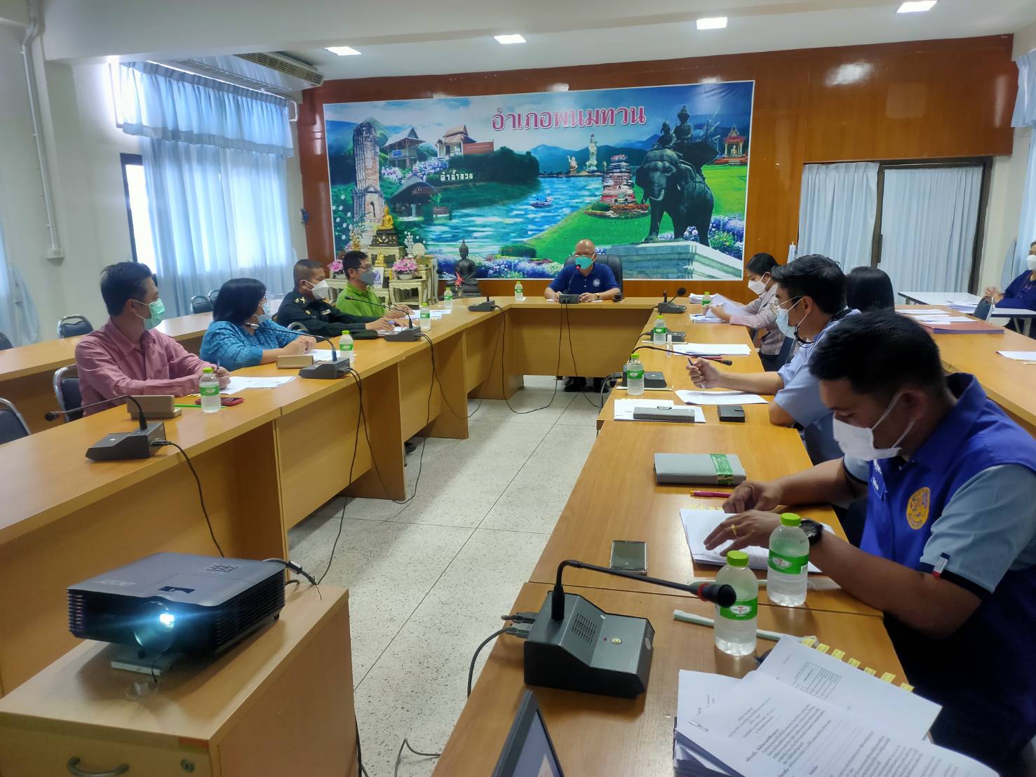ร่วมประชุมคณะกรรมการให้ความช่วยเหลือผู้ประสบภัยพิบัติ (ก.ช.ภ.อ.) อำเภอพนมทวน ครั้งที่ 4/2565..คลิก