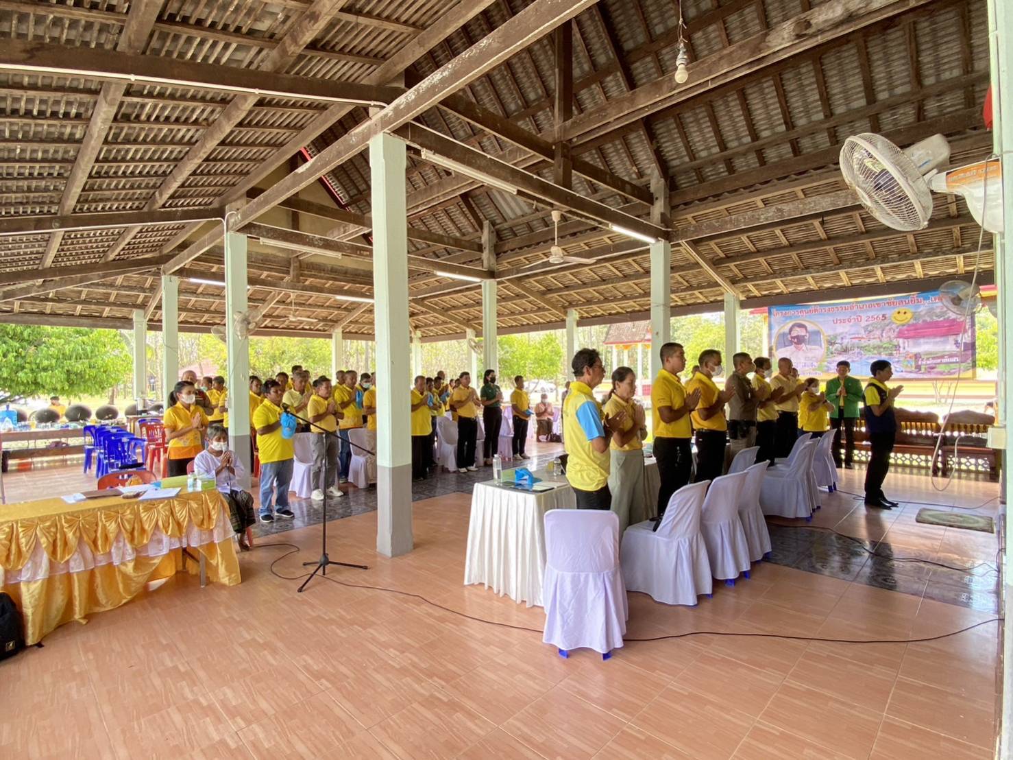 ประมงอำเภอเขาชัยสน เข้าร่วมโครงการศูนย์ดำรงธรรม อำเภอเขาชัยสน ยิ้มเคลื่อนที่ โดยมีนายอำเภอเขาชัยสน เป็นประธาน..คลิก