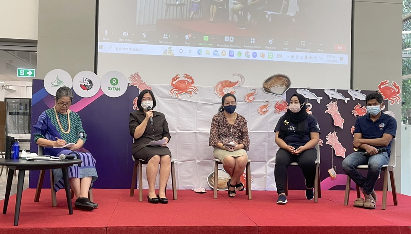 เข้าร่วมเสวนาแลกเปลี่ยนมุมมอง หัวข้อ การดำเนินงานตามแนวปฏิบัติเพื่อสนับสนุนการทำงานกับชาวประมงขนาดเล็กอย่างยั่งยืนโดยสมัครใจในบริบทของความมั่นคงทางอาหารและการขจัดความยากจนในประเทศ (Voluntary Guidelines for Securing Sustainable Small-Scale Fisheries in the Context of Food Security and Poverty Eradication)..คลิก