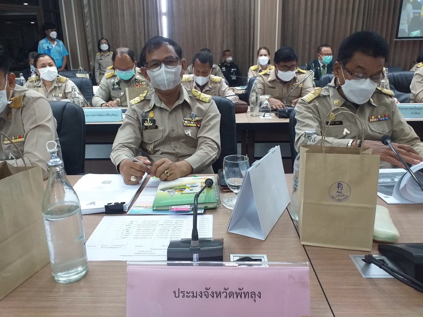 ประมงจังหวัดพัทลุง  เข้าร่วมประชุม คณะกรมการจังหวัด  หัวหน้าส่วนราชการจังหวัดพัทลุง และนายอำเภอ  ประจำเดือน พฤศจิกายน 2565..คลิก