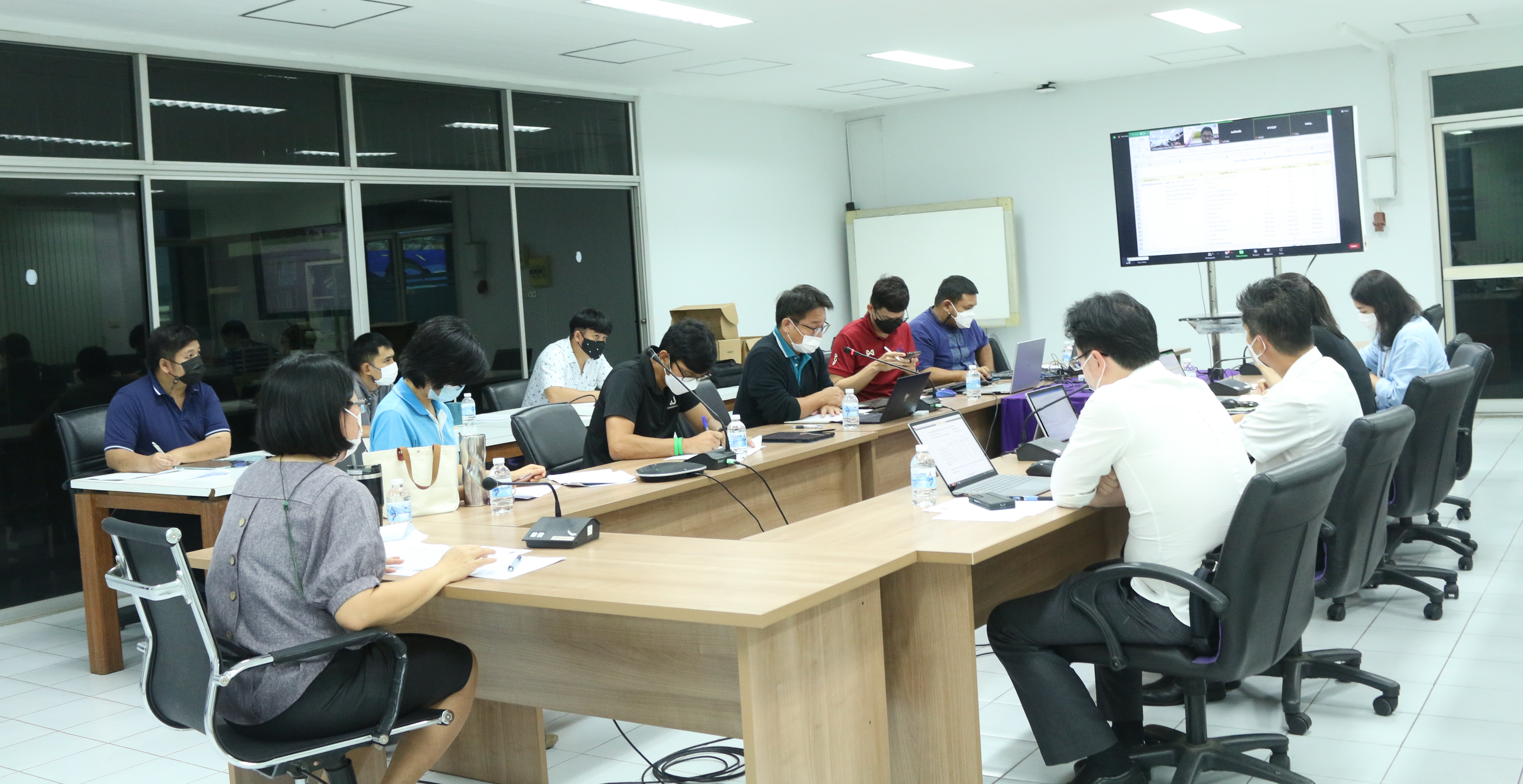 จัดประชุมหารือการจัดทำโครงการศึกษาวิจัยการจัดสร้างแหล่งอาศัยสัตว์ทะเลเพื่อการประมงจากขาแท่นหลุมผลิตปิโตรเลียม