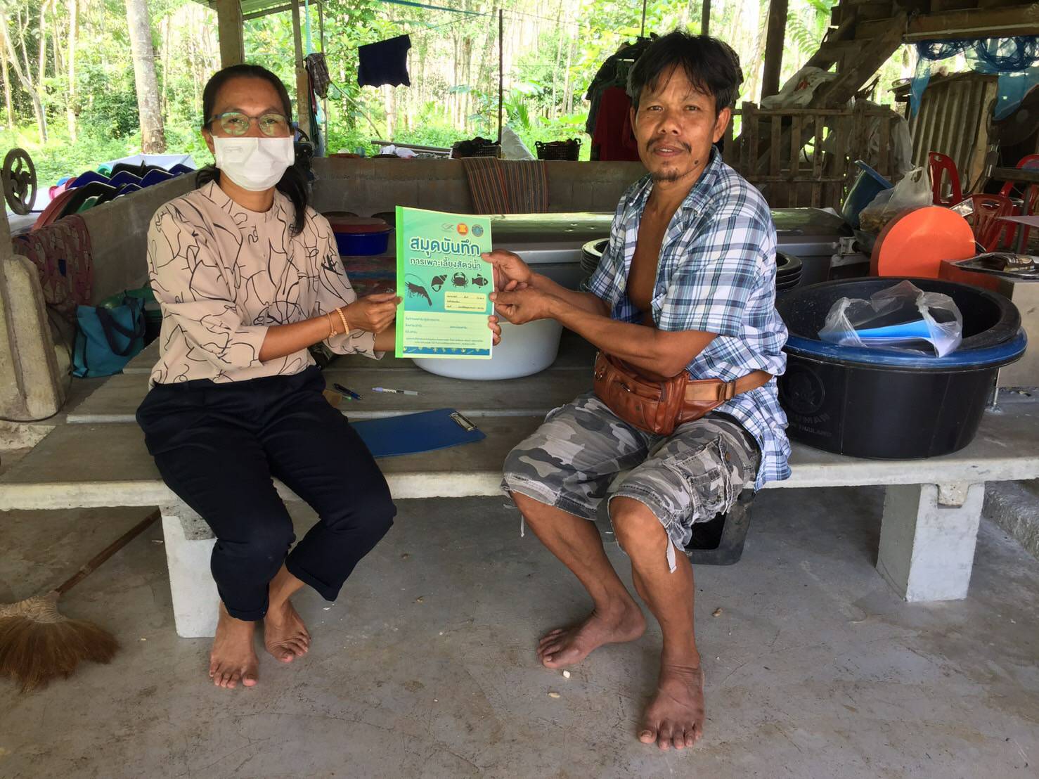ประมงอำเภอศรีบรรพต พร้อมด้วยเจ้าหน้าที่ประมง  ตรวจติดตามให้คำแนะนำเกษตรกรกิจกรรม พัฒนาคุณภาพสินค้าประมง สู่มาตรฐานฟาร์ม ประจำปี2566..คลิก