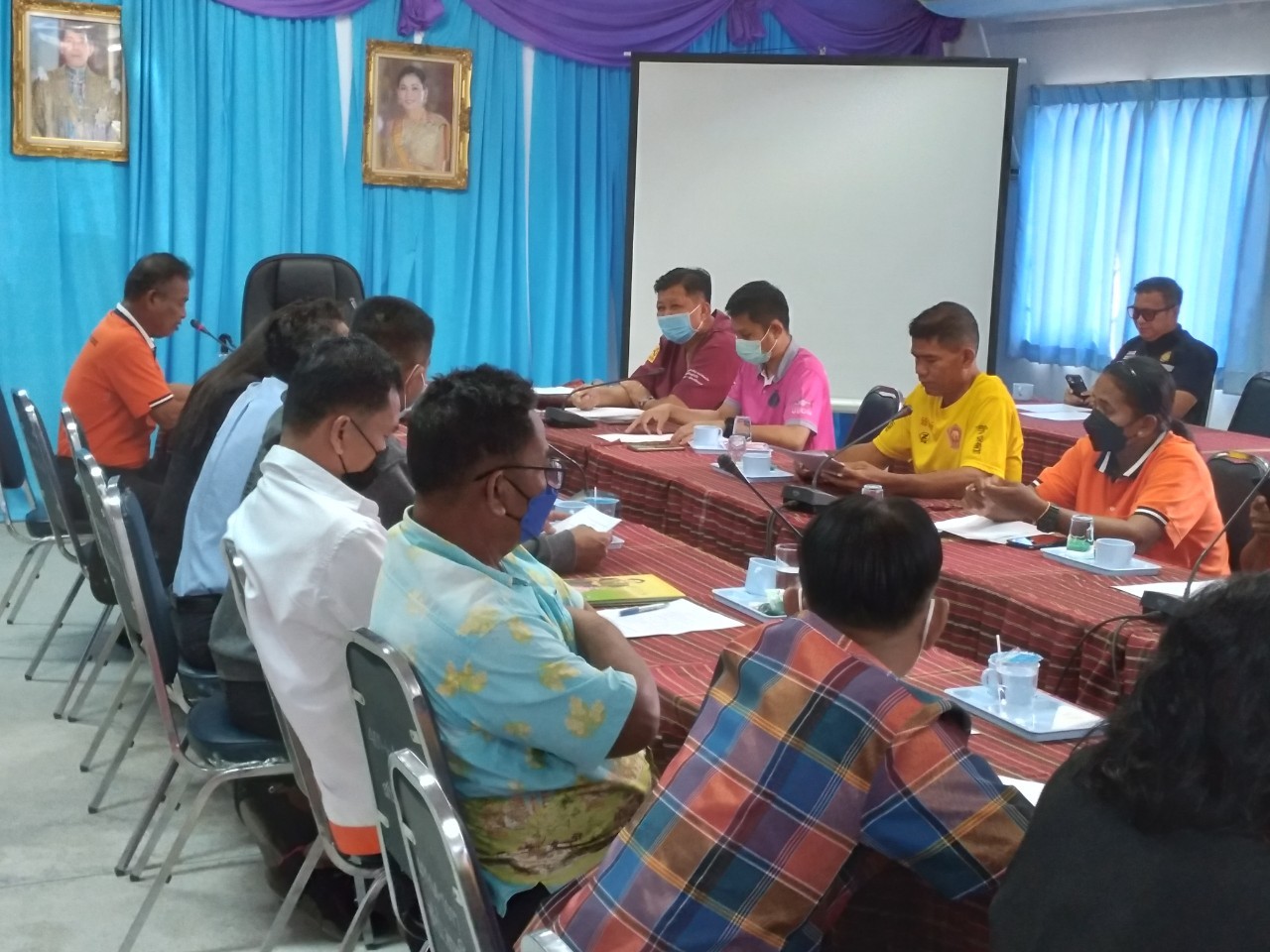ประมงอำเภอขุขันธ์ เข้าร่วมประชุมกับคณะกรรมการขับเคลื่อนงานระดับตำบล..คลิก