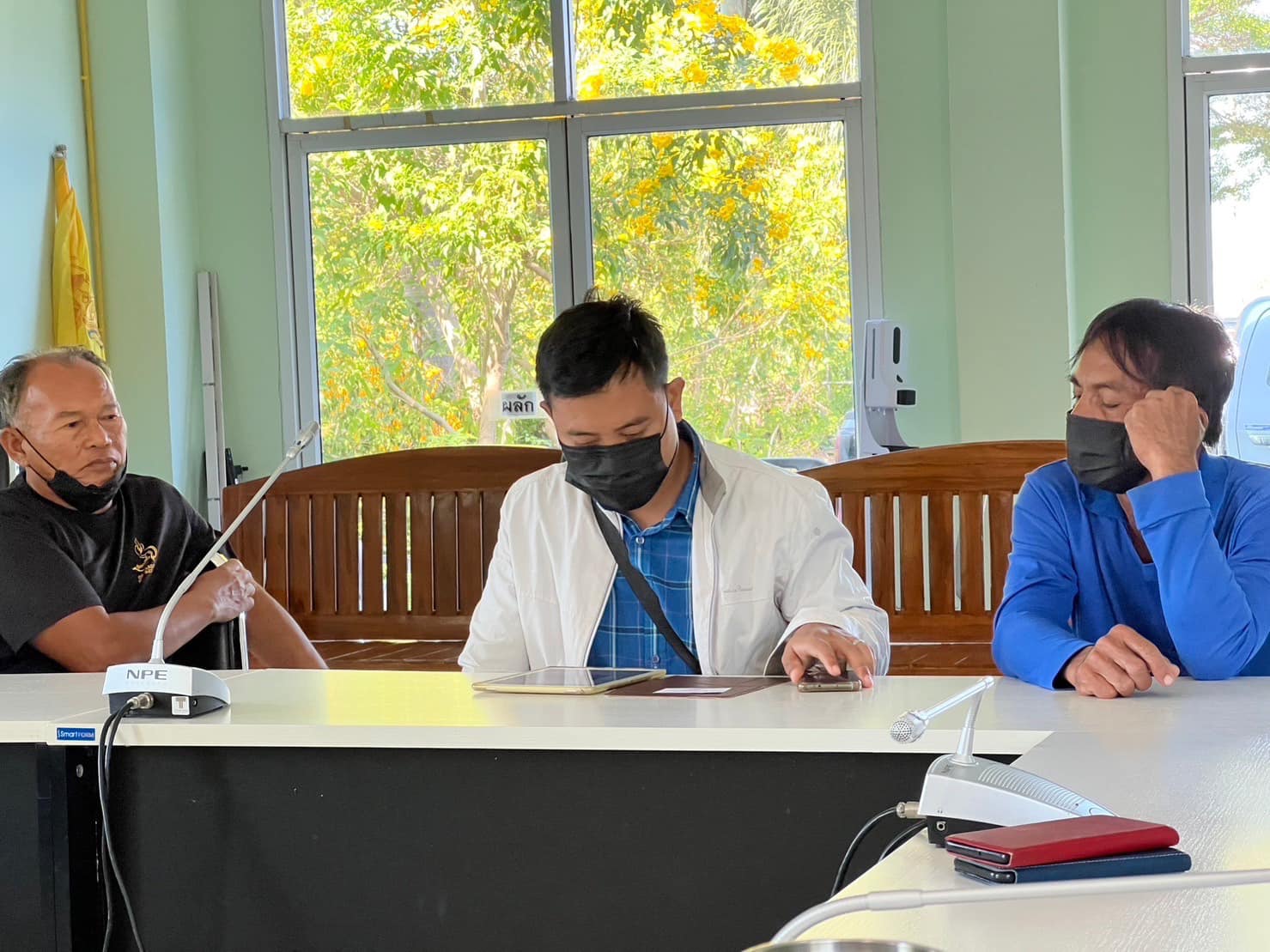 ประมงอำเภอองครักษ์ ออกให้บริการให้คำแนะนำการเข้าใช้โปรแกรมประยุกต์ APD..คลิก