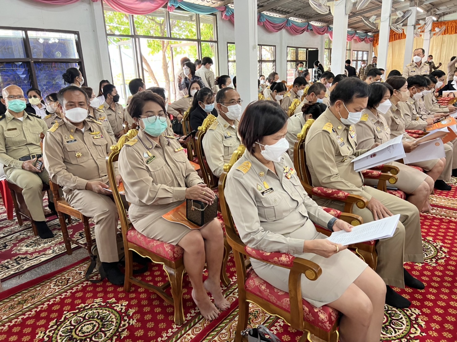 ร่วมพิธีเจริญพระพุทธมนต์และเจริญจิตตภาวนา..คลิก