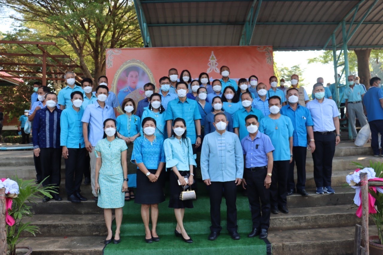 ร่วมพิธีปล่อยพันธุ์สัตว์น้ำ เพื่อถวายพระพรชัยมงคล แด่สมเด็จพระเจ้าลูกเธอ เจ้าฟ้าพัชรกิติยาภา นเรนทิราเทพยวดี กรมหลวงราชสาริณีสิริพัชร มหาวัชรราชธิดา บริเวณแพปลาวัดโพธิวงษ์ ตำบลบ้านแห อำเภอเมืองอ่างทอง จังหวัดอ่างทอง..คลิก