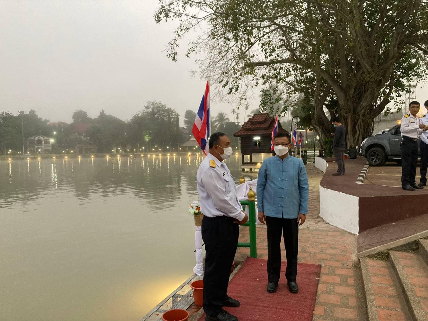 พิธีทำบุญตักบาตรและปล่อยปลาถวายพระราชกุศลแด่ สมเด็จพระเจ้าลูกเธอเจ้าฟ้าพัชรกิติยาภา นเรนทิราเทพยวดี กรมหลวงราชสาริณีสิริพัชร มหาวัชรราชธิดา