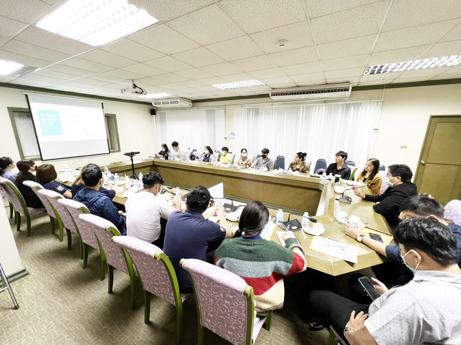 หัวหน้ากลุ่มควบคุมวัตถุอันตรายฯ บรรยายภารกิจงาน ให้ข้าราชการบรรจุใหม่..คลิก