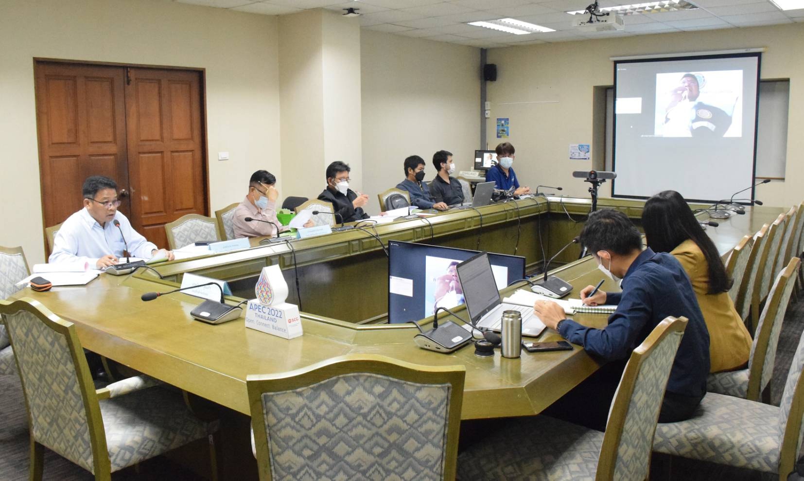 นายบัญชา สุขแก้ว รองอธิบดีกรมประมง เป็นประธานการประชุมคณะทำงานประเมินราคาเรือประมงครั้งที่ 4/2565..คลิก