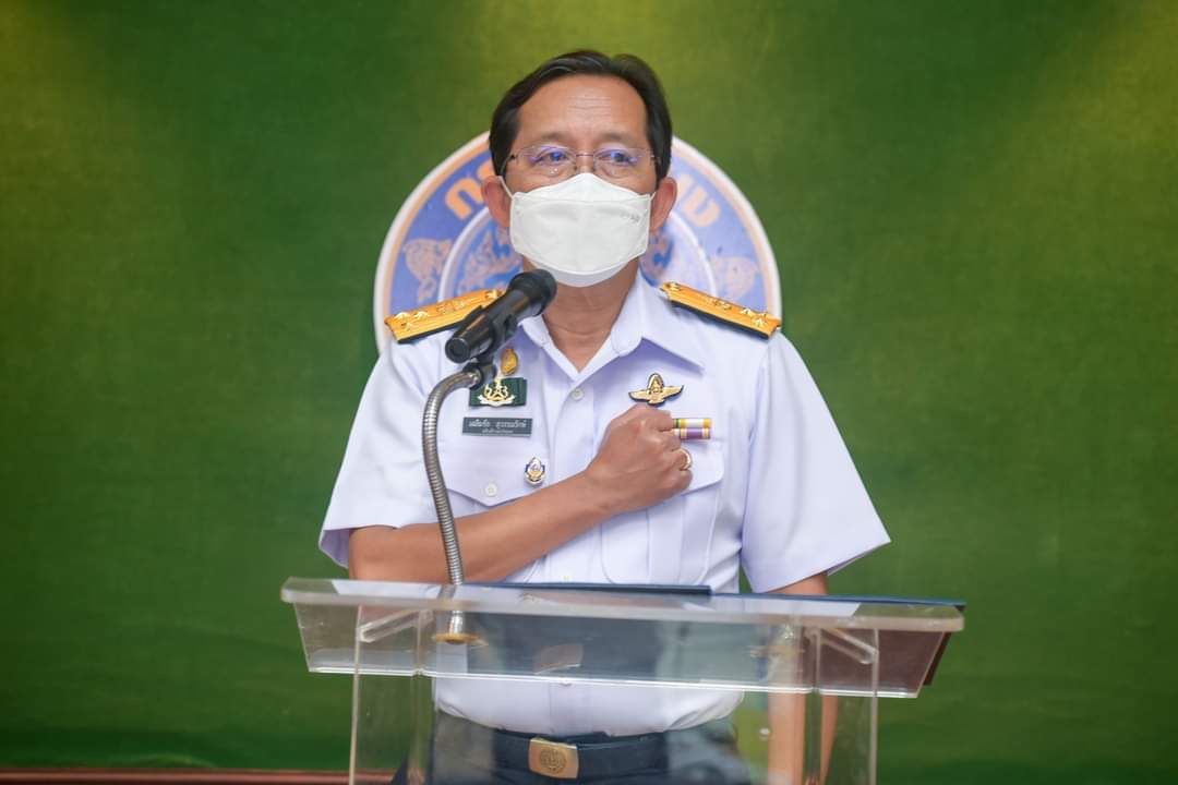 นายเฉลิมชัย สุวรรณรักษ์ อธิบดีกรมประมง เป็นประธานในพิธีประกาศเจตนารมณ์การต่อต้านการทุจริต..คลิก