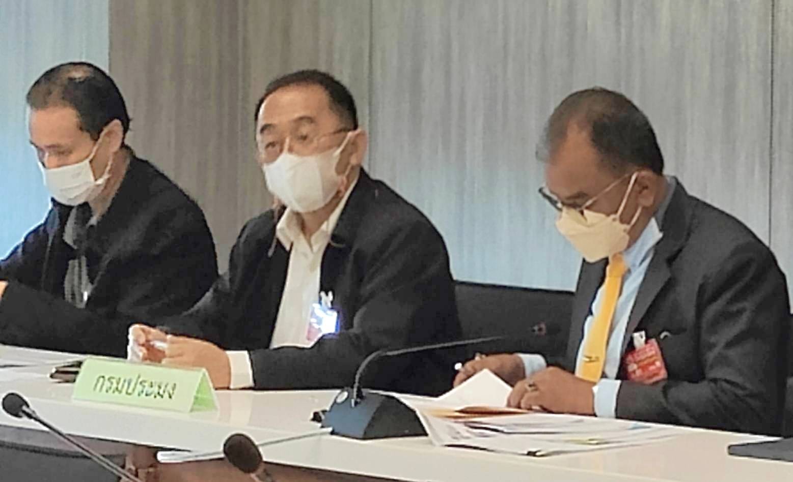 นายมานพ หนูสอน รองอธิบดีกรมประมง เข้าร่วมประชุมคณะกรรมาธิการแก้ไขปัญหาราคาผลิตผลเกษตรกรรม สภาผู้แทนราษฎร..คลิก