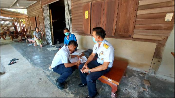 ลงพื้นที่ติดตาม ตรวจสอบและให้คำแนะนำแก่เกษตรกรที่เลี้ยงจระเข้