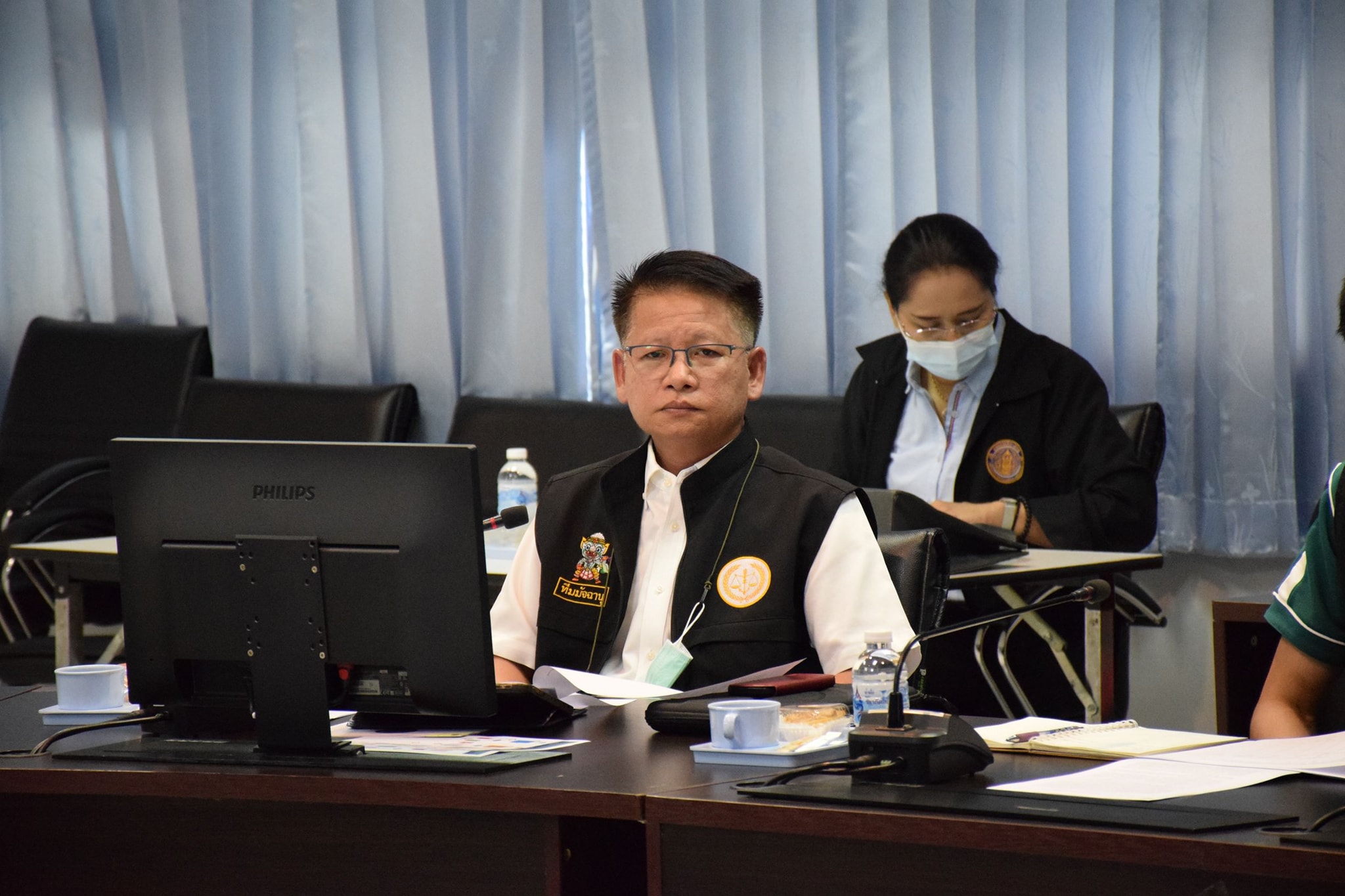 นายบัญชา สุขแก้ว รองอธิบดีกรมประมง เป็นประธานการประชุมหารือการรายงานผลการปฏิบัติงานตามมาตรการเพิ่มประสิทธิภาพการแจ้งเป้า ตรวจสอบ และดำเนินคดีเรือที่ต้องสงสัยว่ามีการกระทำความผิด โดยศูนย์ปฏิบัติการเฝ้าระวังการทำการประมง (FMC)..คลิก