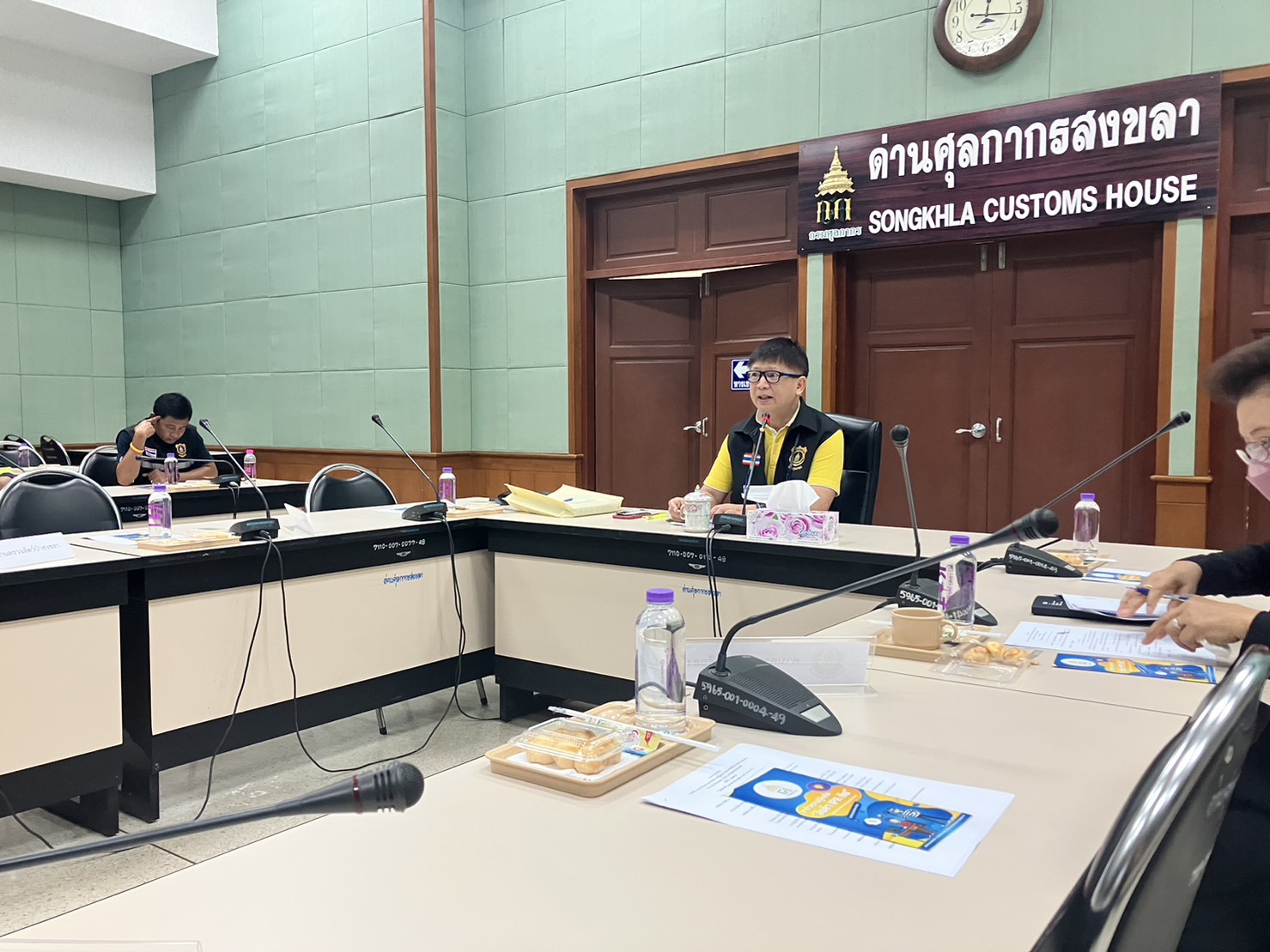 ประชุมคณะทำงานประสานความร่วมมือภาครัฐและภาคเอกชนเพื่ออำนวยความสะดวกในการนำเข้าส่งออก (ครอ.) ด่านศุลกากรสงขลา..คลิก