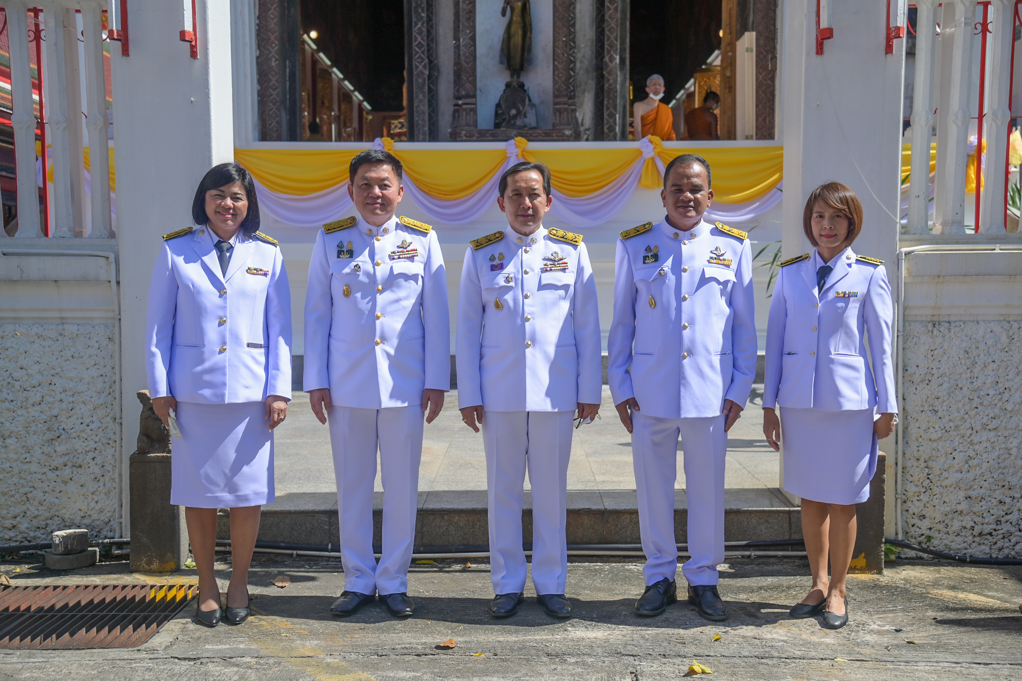 กระทรวงเกษตรและสหกรณ์ ถวายผ้าพระกฐินพระราชทาน..คลิก