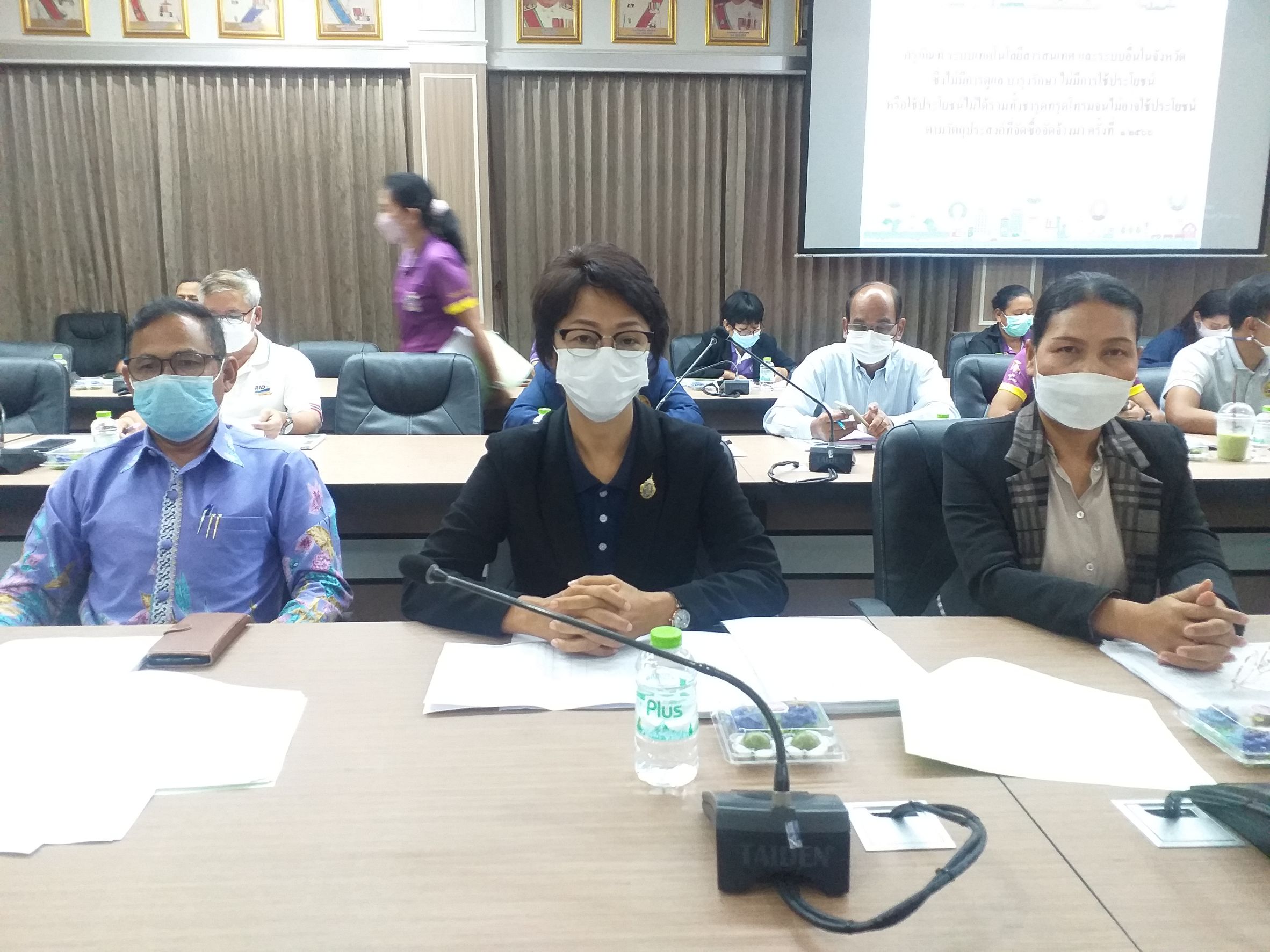 ประมงจังหวัดพัทลุง เข้าร่วมประชุมคณะทำงานสำรวจและรายงานสิ่งปลูกสร้างครุภัณฑ์  ระบบเทคโนโลยีสารสนเทศและระบบอื่นในจังหวัด ซึ่งไม่มีการดูแล บำรุงรักษา ไม่มีการใช้ประโยชน์หรือใช้ประโยชน์ไม่ได้ รวมทั้งที่ชำรุด ทรุดโทรม จนไม่อาจใช้ประโยชน์ตามวัตถุประสงค์ที่จัดซื้อจ้างมา..คลิก