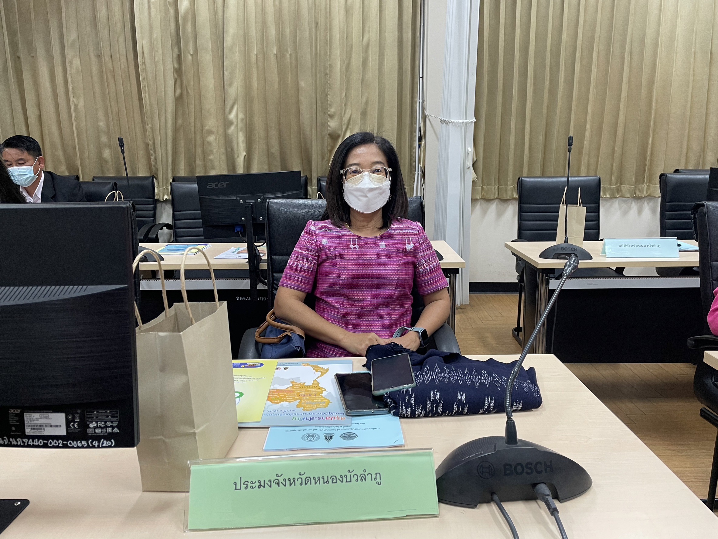 วันที่ 24 มกราคม 2566 สำนักงานประมงจังหวัดหนองบัวลำภู ร่วมประชุมสร้างการรับรู้และความเข้าใจแผนปฏิบัติการด้านการส่งเสริมคุณธรรม ระยะที่ 2 (พ.ศ.2566-2570) จังหวัดหนองบัวลำภู ประจำปีงบประมาณ พ.ศ.2566..คลิก