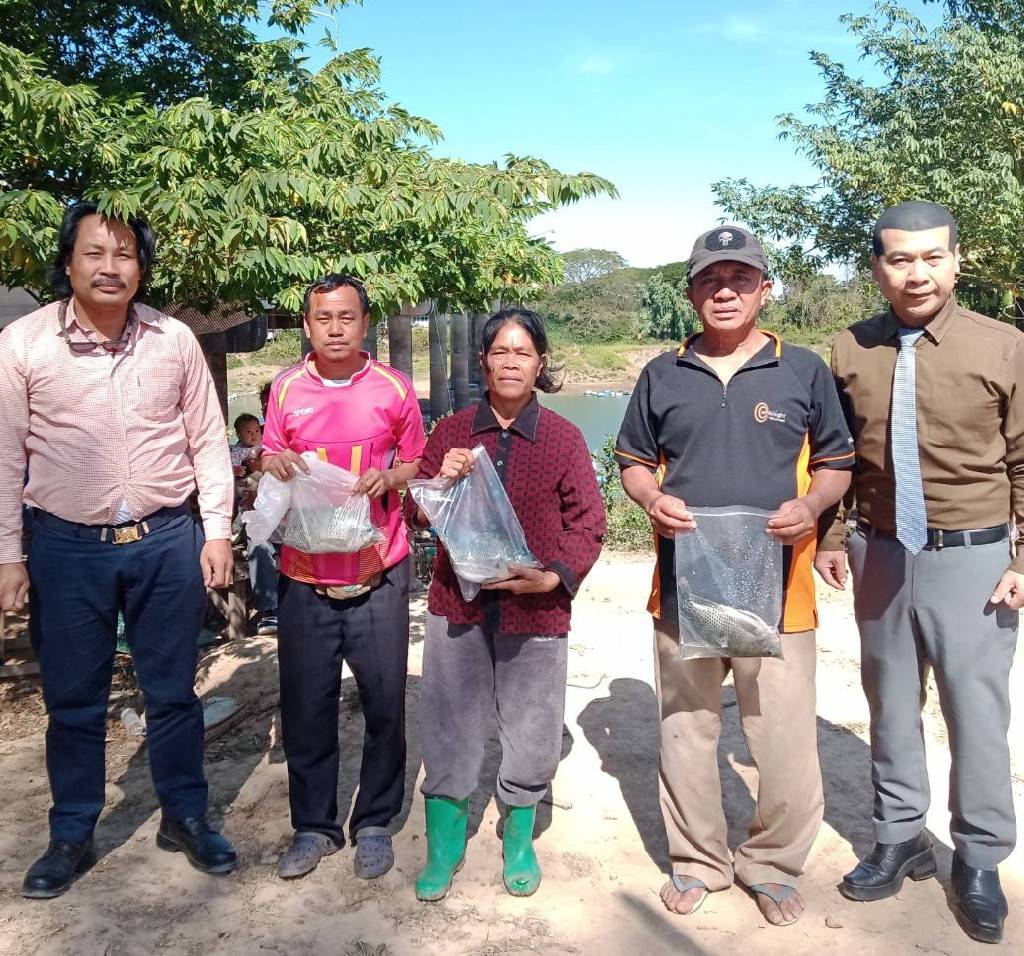 ประมงอำเภอศรีสงคราม ติดตามงาน การปฏิบัติทางการเพาะเลี้ยงสัตว์น้ำที่ดีสำหรับการผลิตสัตว์น้ำ (GAP) ในพื้นที่อำเภอศรีสงคราม..คลิก