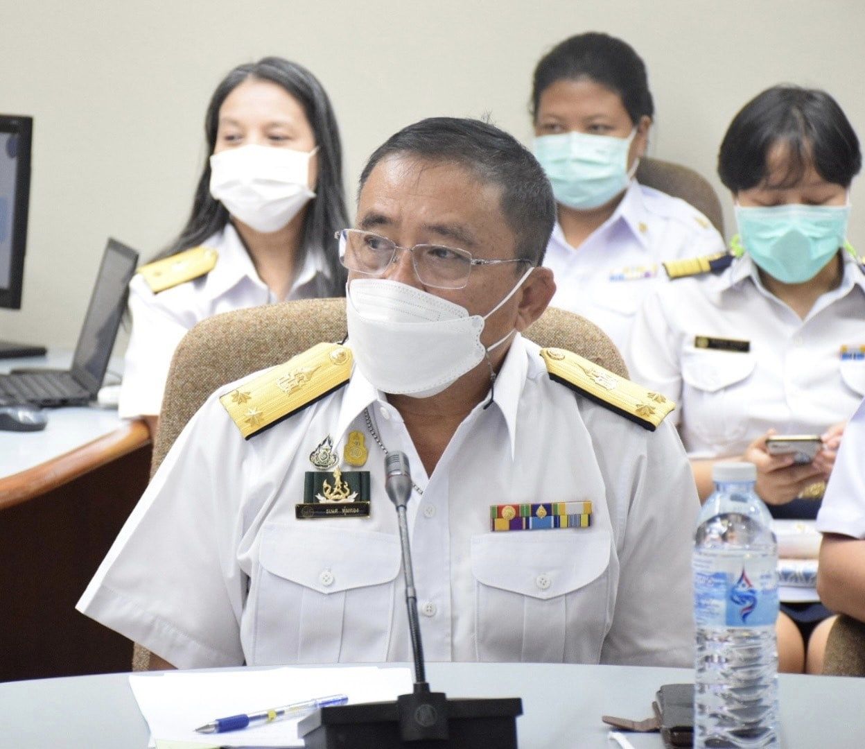 นายประพันธ์ ลีปายะคุณ รองอธิบดีกรมประมง เป็นประธานมอบแนวทางการปฏิบัติงานปีงบประมาณ 2566 แก่บุคลากรกองวิจัยและพัฒนาการเพาะเลี้ยงสัตว์น้ำจืด (กพจ.)