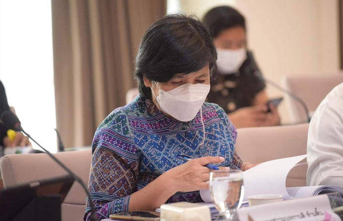 ประชุมการติดตามและรวบรวมข้อมูลโครงการจัดทำตัวชี้วัดโครงการอันเนื่องมาจากพระราชดำริ..คลิก