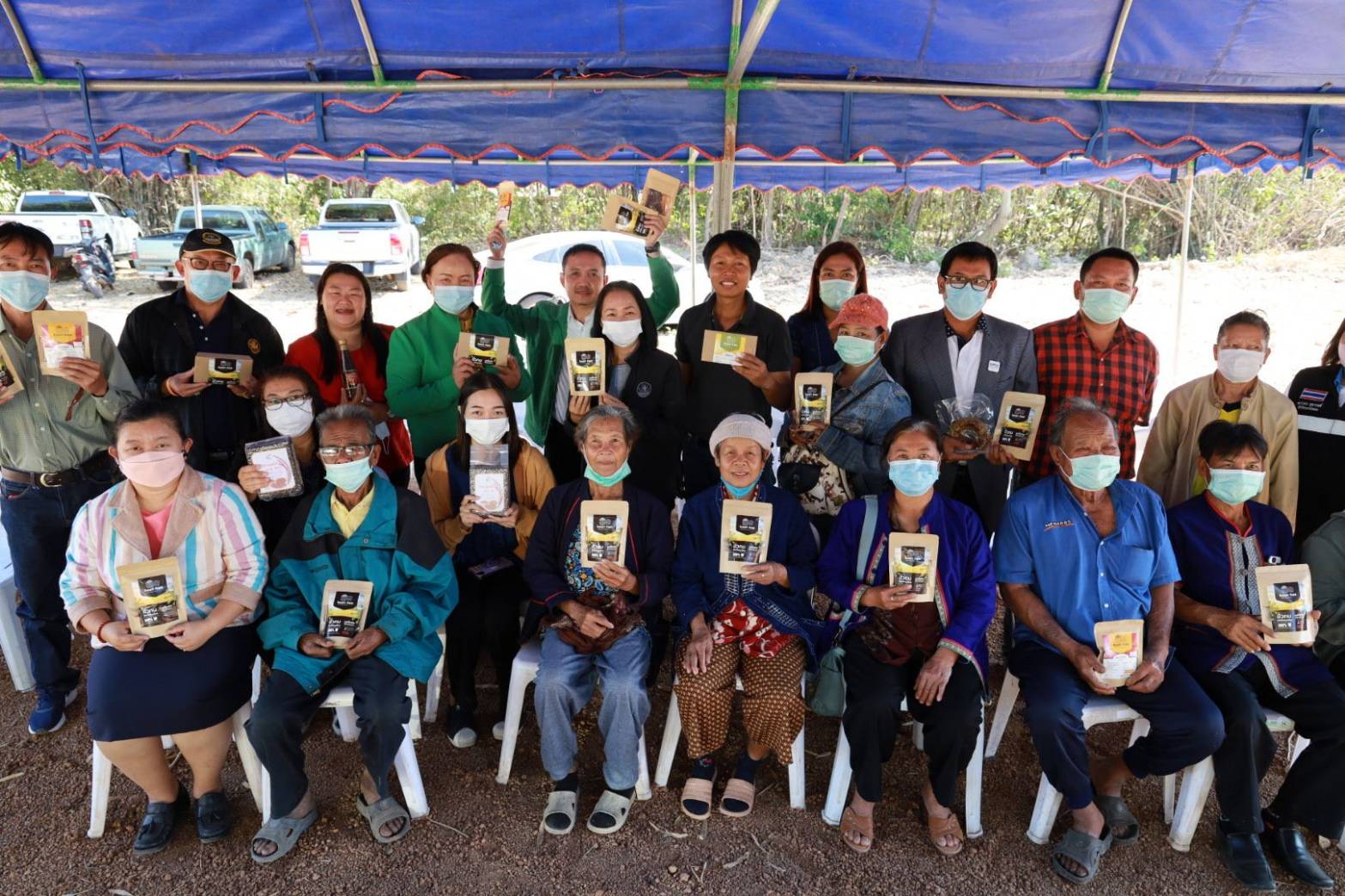 ประมงอำเภอธาตุพนม ร่วมส่งเสริมผลิตภัณฑ์แปรรูปจากลูกอ๊อดและกบที่มีมาตรฐาน ต่อยอดเชิงพานิชย์..คลิก