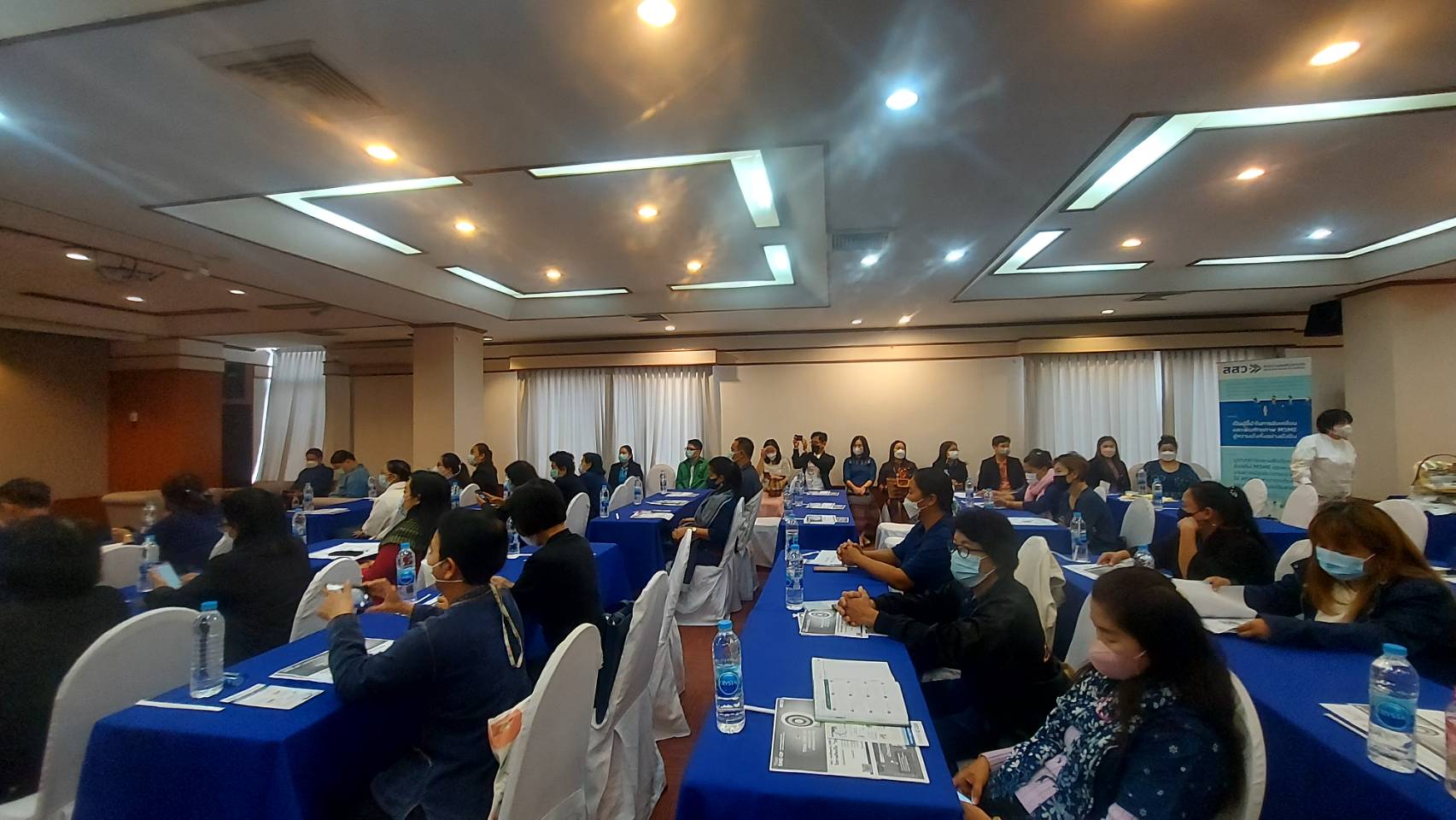 ร่วมโครงการส่งเสริมผู้ประกอบการการเพิ่มช่องทางการตลาดและการพัฒนาเศรษฐกิจฐานรากอย่างสร้างสรรค์..คลิก