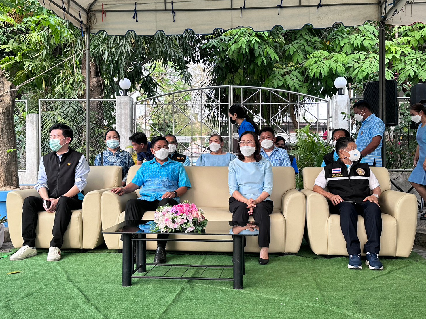 ร่วมกิจกรรมเพิ่มผลผลิตสัตว์น้ำในแหล่งน้ำธรรมชาติและสร้างการรับรู้สู่เกษตรกรด้านประมงจังหวัดเพชรบุรี..คลิก