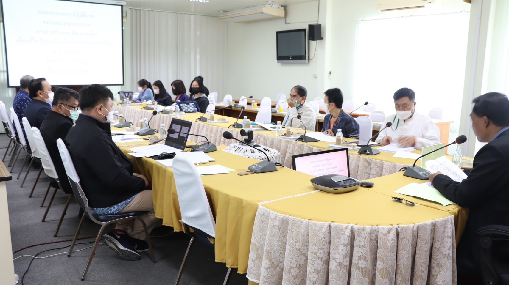 ร่วมประชุมชี้แจงแนวทางการตรวจราชการ ตามแผนการตรวจราชการและการขับเคลื่อนแบบบูรณาการในระดับพื้นที่ของผู้ตรวจราชการกระทรวงเกษตรและสหกรณ์ ประจำปี พ.ศ.2566..คลิก