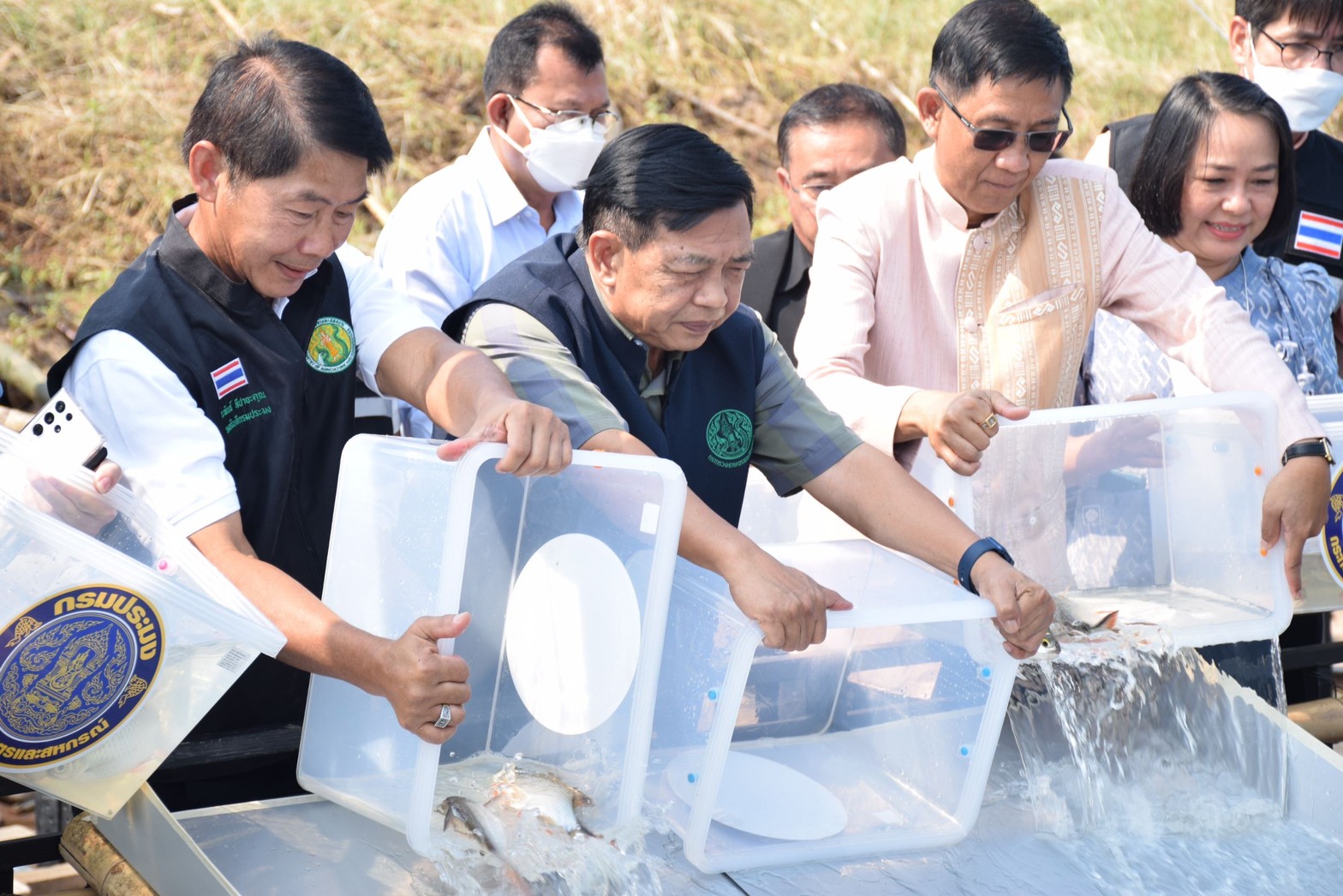 “อลงกรณ์” นำทีมเกษตรลุยอีสานผนึกเครือข่ายประชาชน 8 จังหวัด แก้ปัญหาผลกระทบภาคเกษตรและประมงจากการเปลี่ยนแปลงระบบนิเวศของแม่น้ำโขง..คลิก