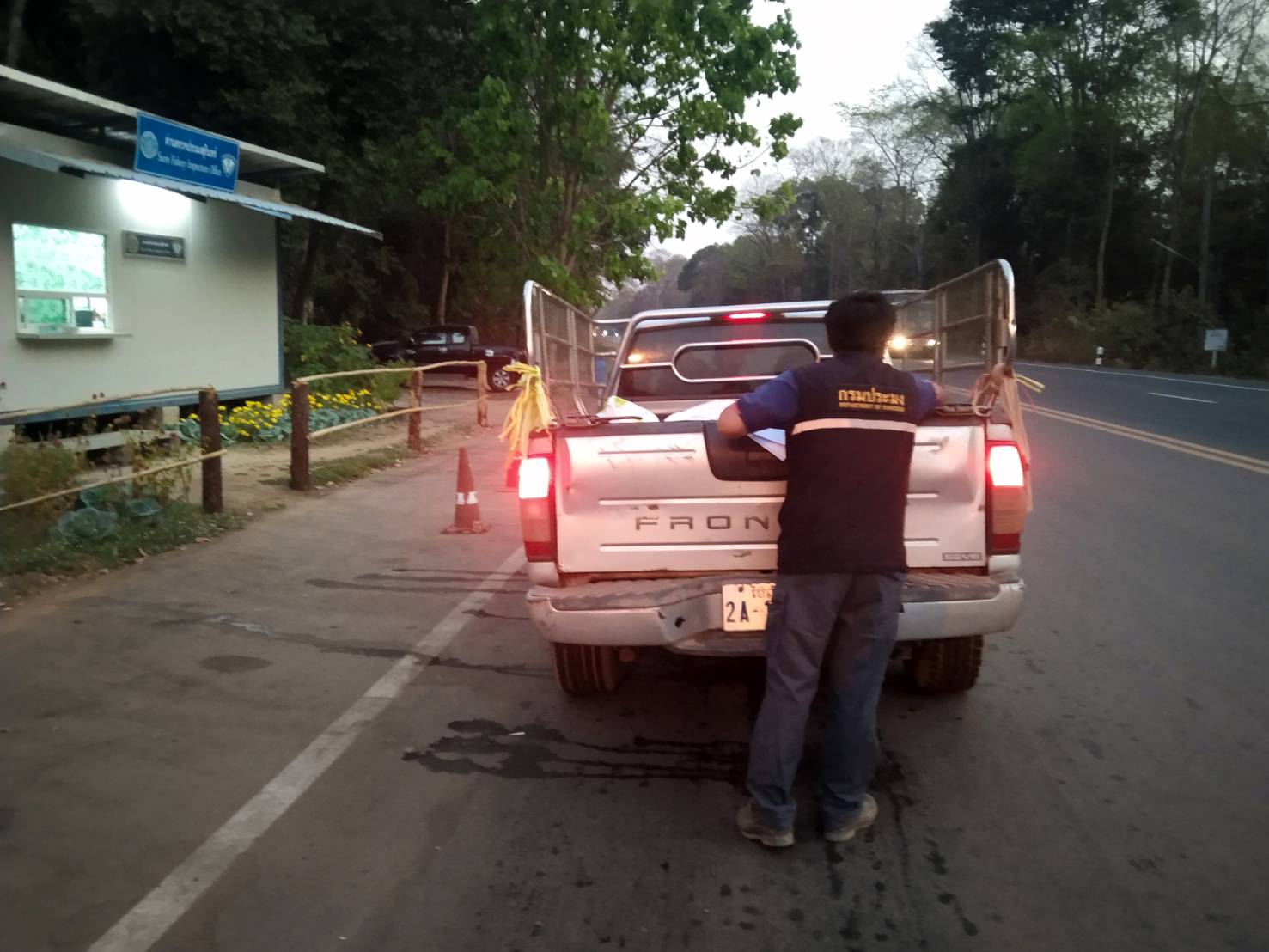 ผลการปฏิบัติงานด่านตรวจประมงสุรินทร์ วันที่ 18 กุมภาพันธ์ พ.ศ.2566 ณ จุดผ่านแดนถาวรช่องจอม..คลิก