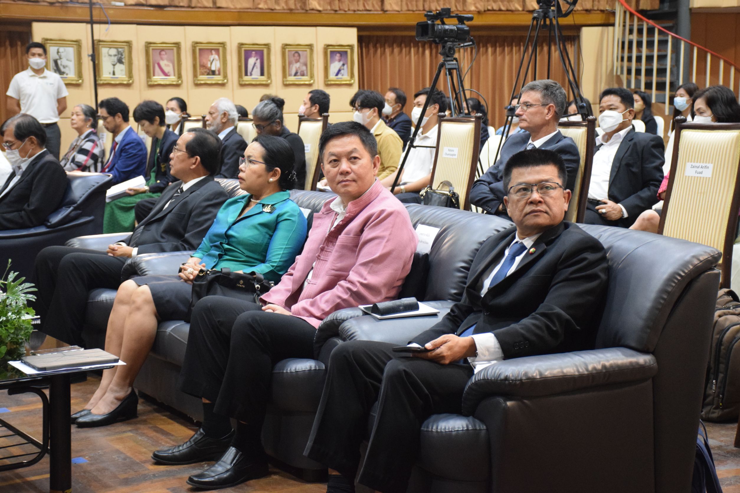 กรมประมงร่วมเป็นเจ้าภาพจัดงาน IYAFA 2022 Closing Ceremony for Asia พร้อมประกาศความมุ่งมั่นในการสนับสนุนการประมงพื้นบ้าน และการเพาะเลี้ยงสัตว์น้ำรายย่อย..คลิก