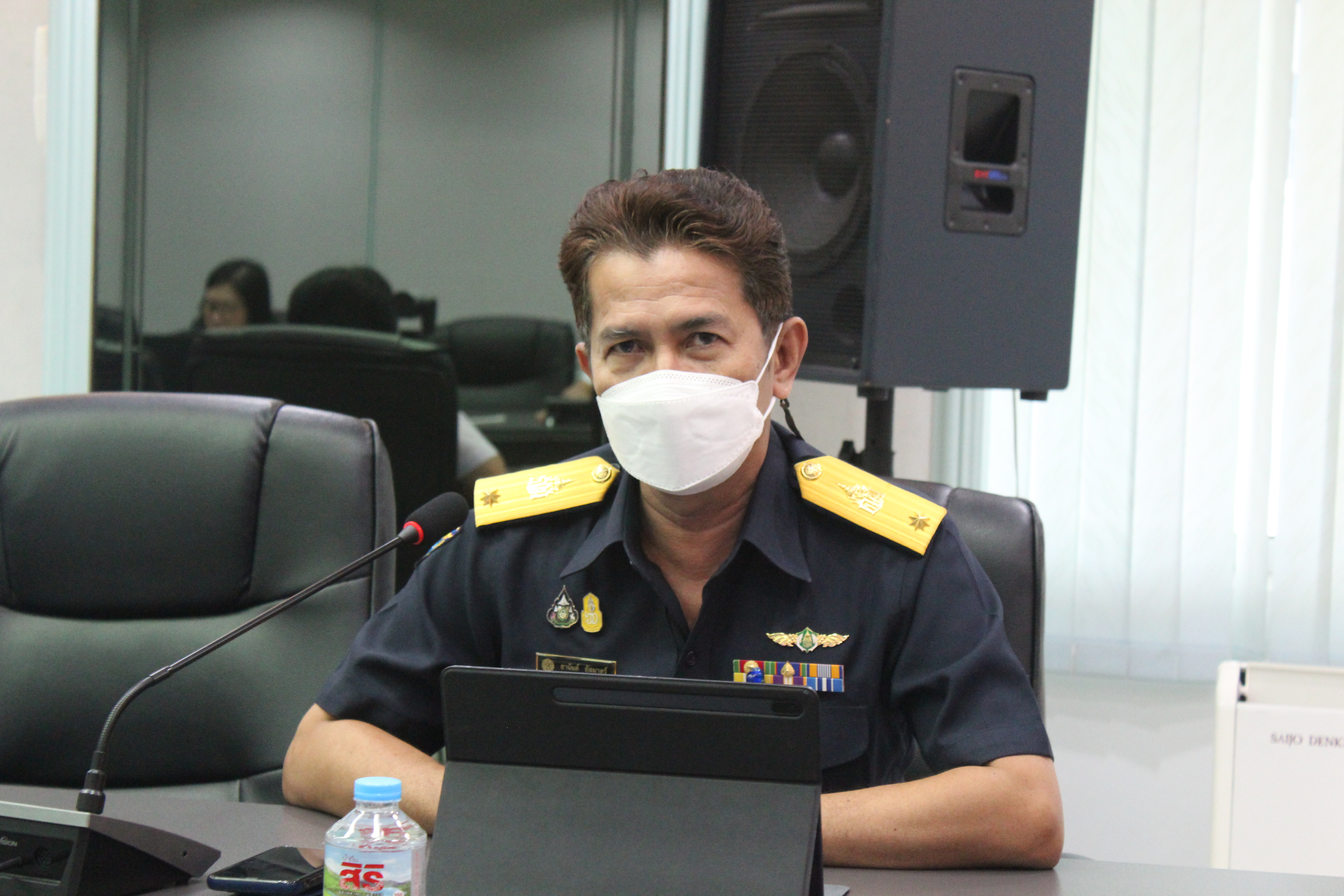 นายอานันต์ อัลมาตร์ ผู้อำนวยการกองตรวจสอบเรือประมง สินค้าสัตว์น้ำ และปัจจัยการผลิต ร่วมพิจารณารายชื่อรัฐต้นกำเนิดและรัฐต้นทางบรรทุก การเพิ่มประสิทธิภาพ ความร่วมมือ การติดต่อสื่อสาร  และแลกเปลี่ยนข้อมูลตามแนวทางและมาตรการ IUU - Free Thailand..คลิก