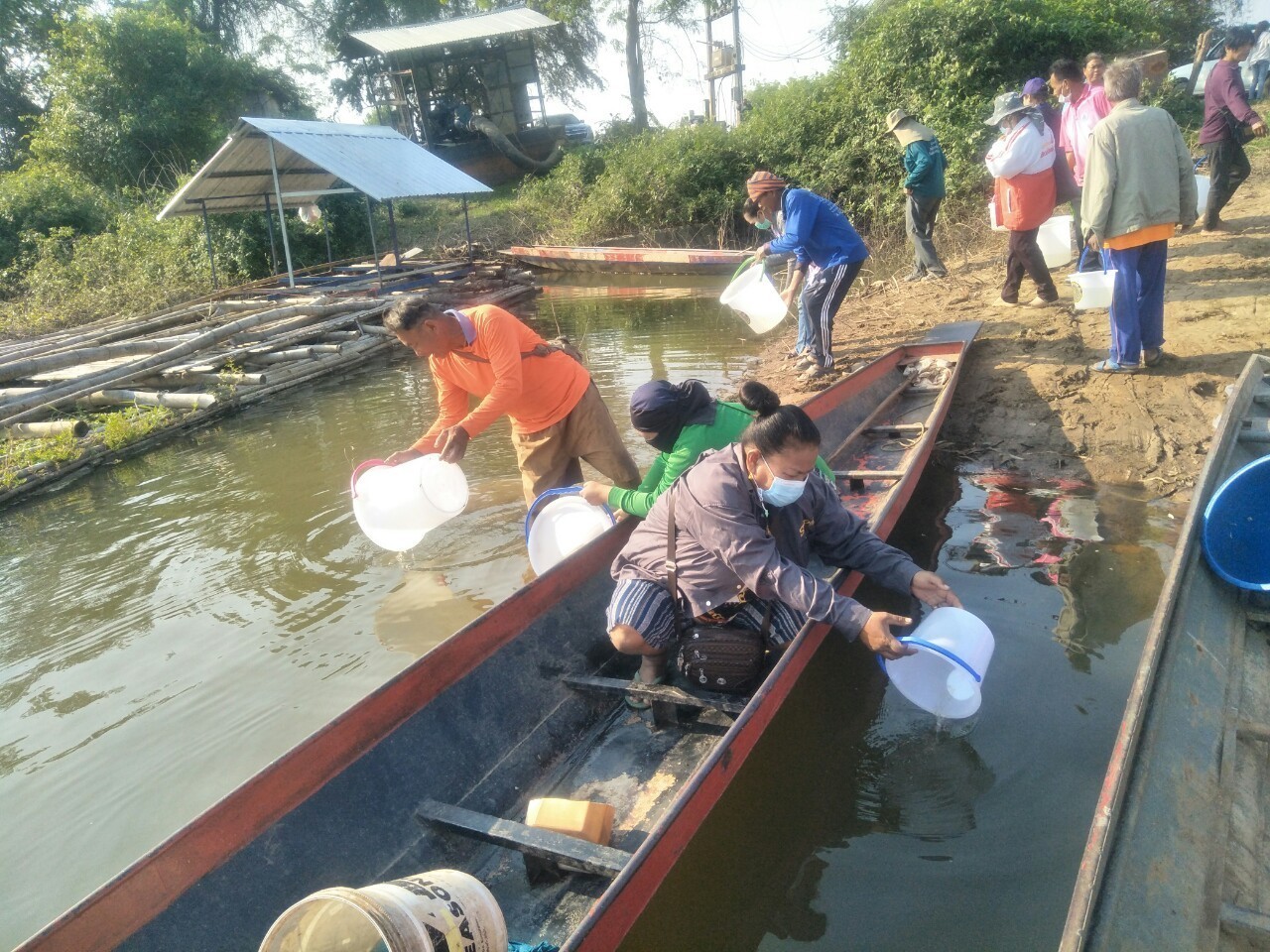 ปล่อยกุ้งก้ามกราม บ้านฟ้าเหลื่อม ปีงบประมาณ 2566..คลิก