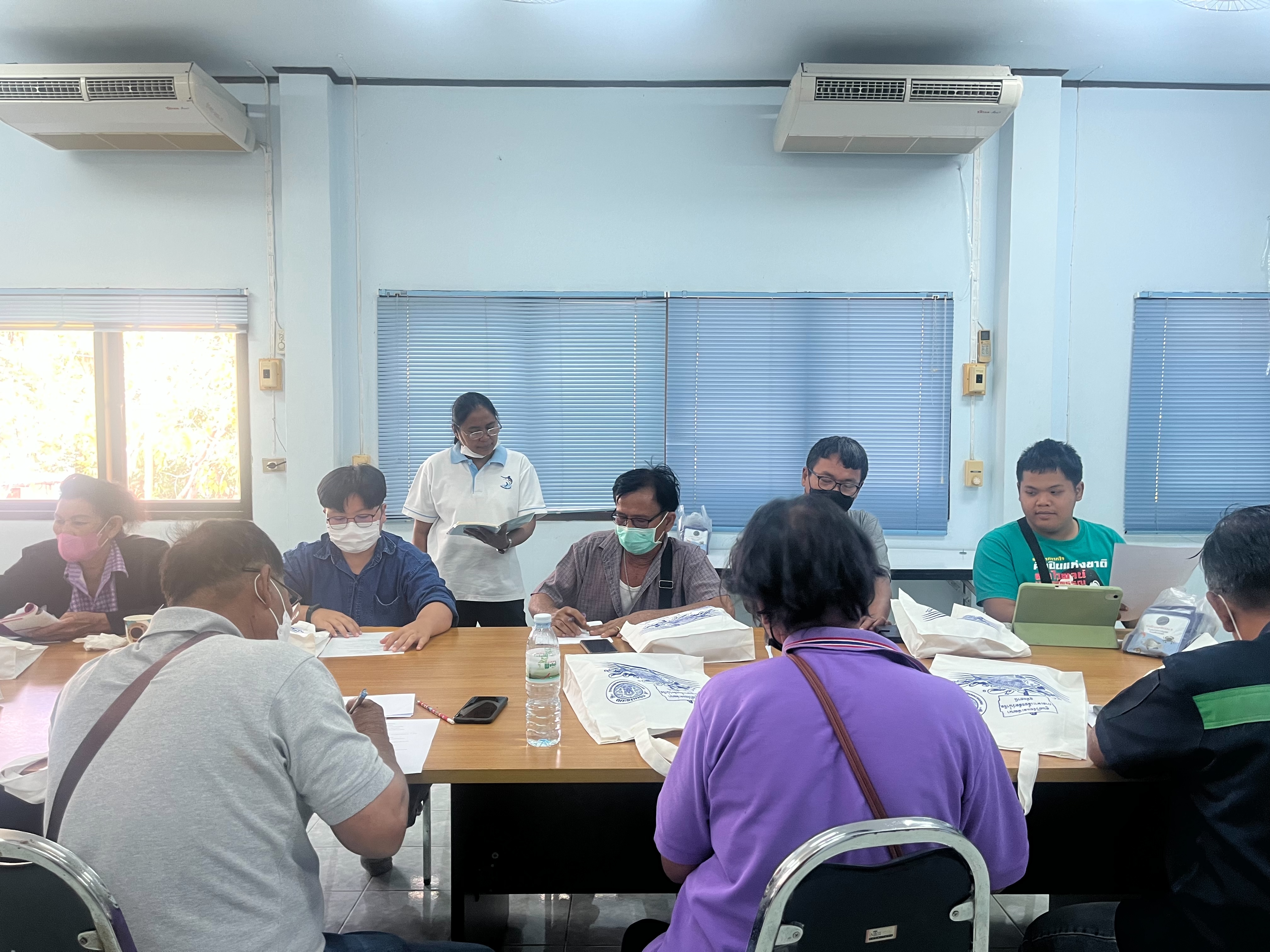 ในระหว่างวันที่ 2-3 มีนาคม พ.ศ. 2566 ศูนย์วิจัยและพัฒนาการเพาะเลี้ยงสัตว์น้ำจืดอุทัยธานี จัดฝึกอบรมเกษตรกร โครงการส่งเสริมอาชีพประมง หลักสูตร เสริมสร้างการเพาะเลี้ยงและพัฒนาธุรกิจสัตว์น้ำจืดที่มีความสำคัญทางเศรษฐกิจ (ปลาแรด) จำนวนเกษตรกร  10 ราย..คลิก