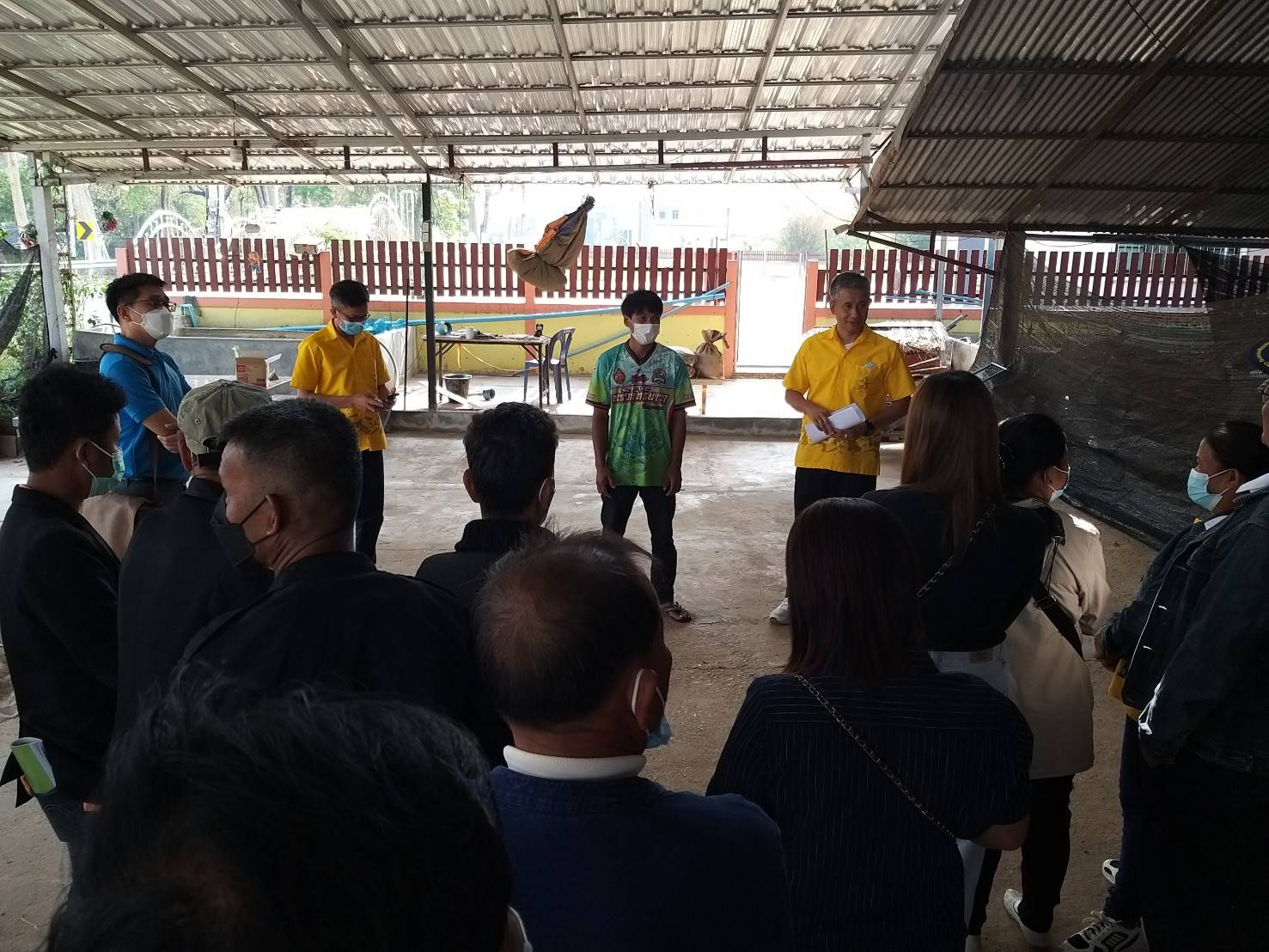 ร่วมศึกษาดูงานการส่งออกและการนำเข้าสัตว์น้ำ
