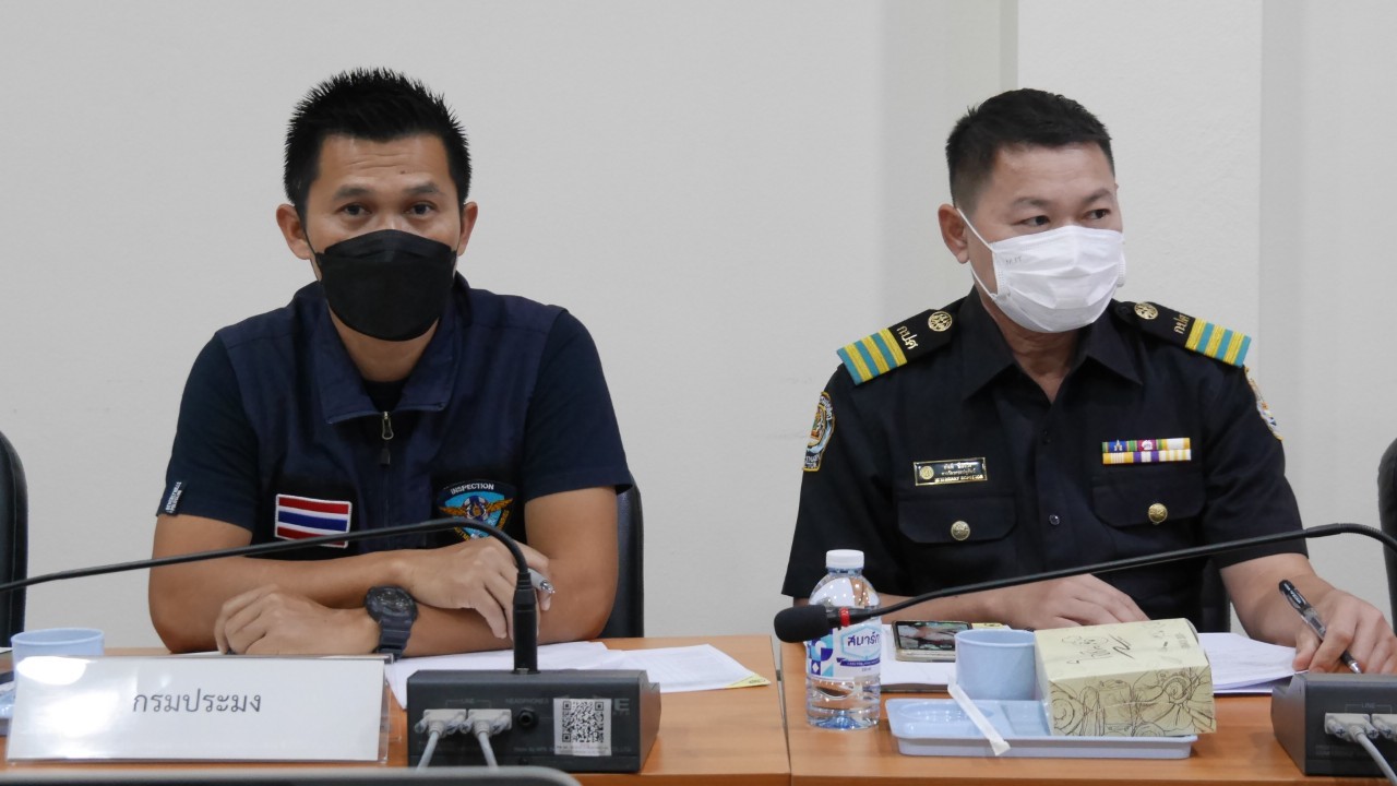 ที่ปรึกษา มกอช. พร้อมคณะลงพื้นที่ประชุมเพื่อติดตามสถานะการขนส่งสินค้าเกษตรผ่านเส้นทางรถไฟลาว-จีน ณ จังหวัดหนองคาย..คลิก