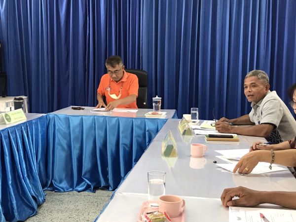 ประชุมข้าราชการและเจ้าหน้าที่สำนักงานประมงจังหวัดหนองคาย..คลิก
