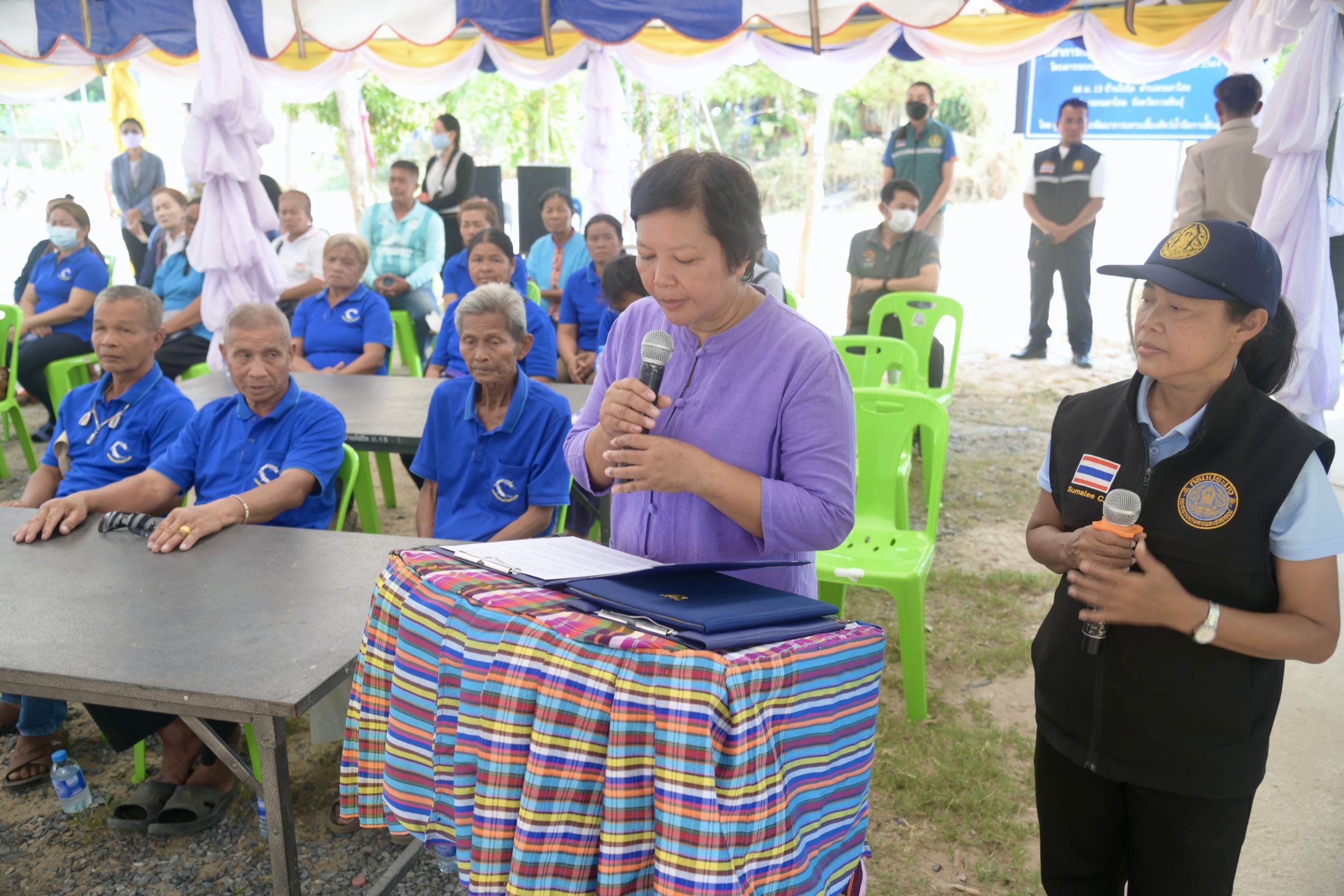 กรมประมง...โชว์ศักยภาพ “โครงการระบบส่งเสริมเกษตรแบบแปลงใหญ่” สัตว์น้ำจืด ยกระดับ “ปลาดุกบิ๊กอุย” กาฬสินธุ์ สู่มาตรฐาน GAP  สร้างผลผลิตที่ดีมีคุณภาพ ตอบโจทย์ความต้องการของตลาดและผู้บริโภค..คลิก